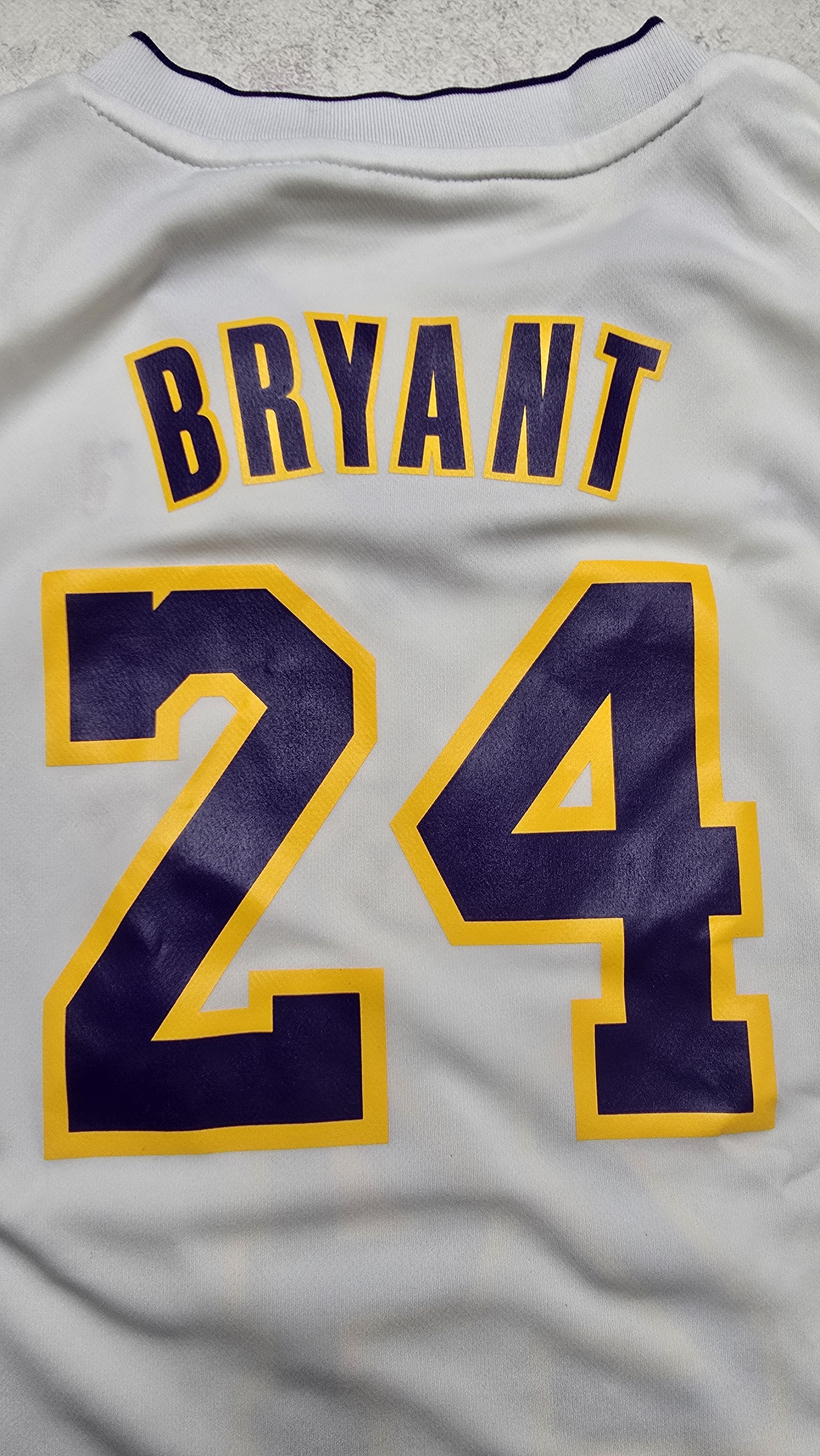 Adidas Lakers Adidas Kobe Bryant #24 White NBA Jersey Size US L / EU 52-54 / 3 - 5 Thumbnail