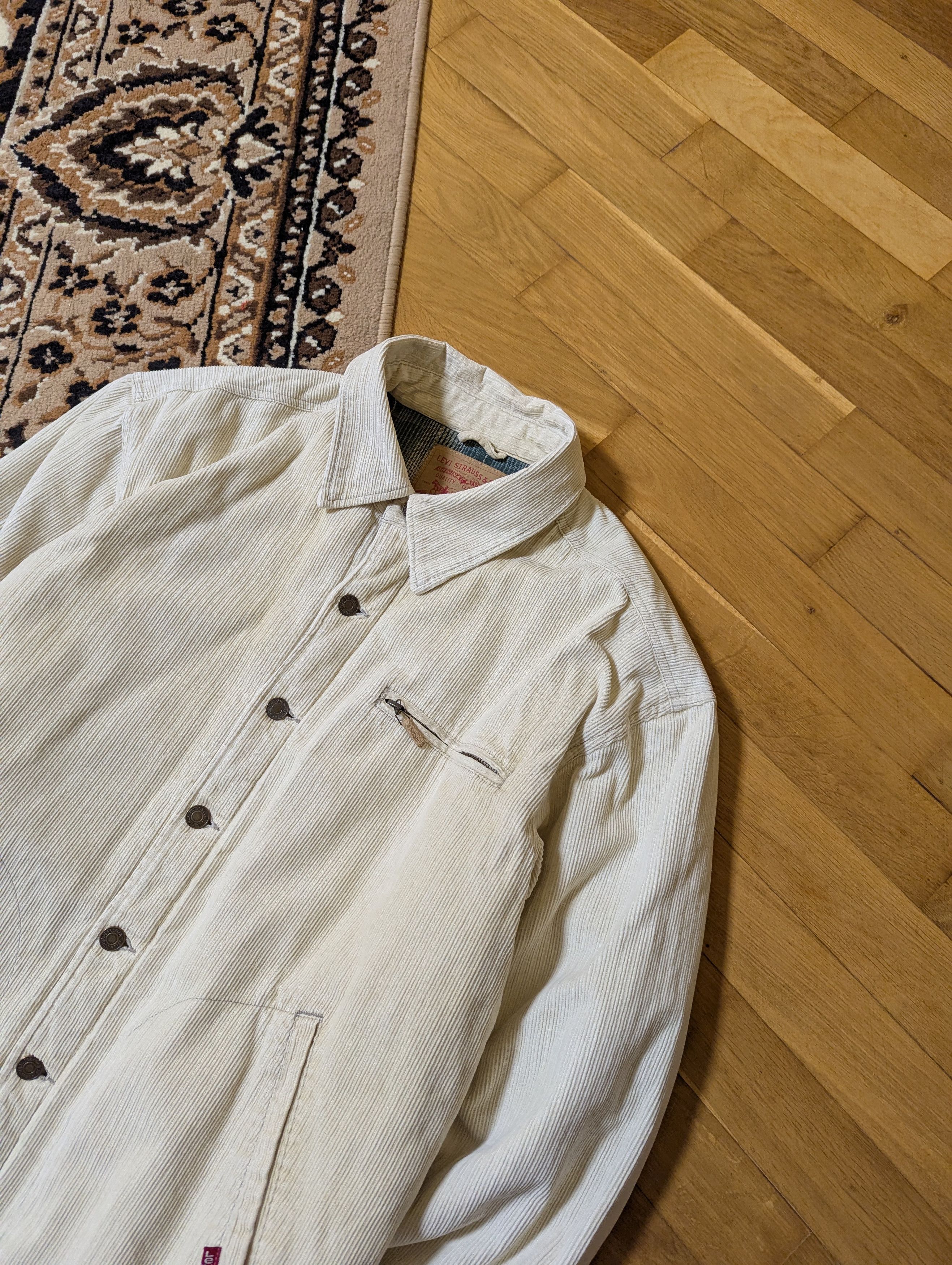 Levi's × Levi's Vintage Clothing × Vintage 1990's Levi's Biege Velvet Courduroy Jacket Size L Size US L / EU 52-54 / 3 - 4 Thumbnail