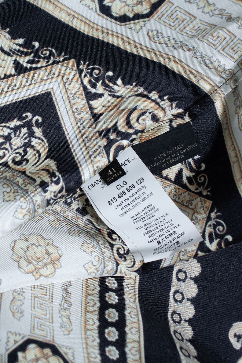 Versace Versace, Medusa baroc print shirt Size US S / EU 44-46 / 1 - 5 Thumbnail