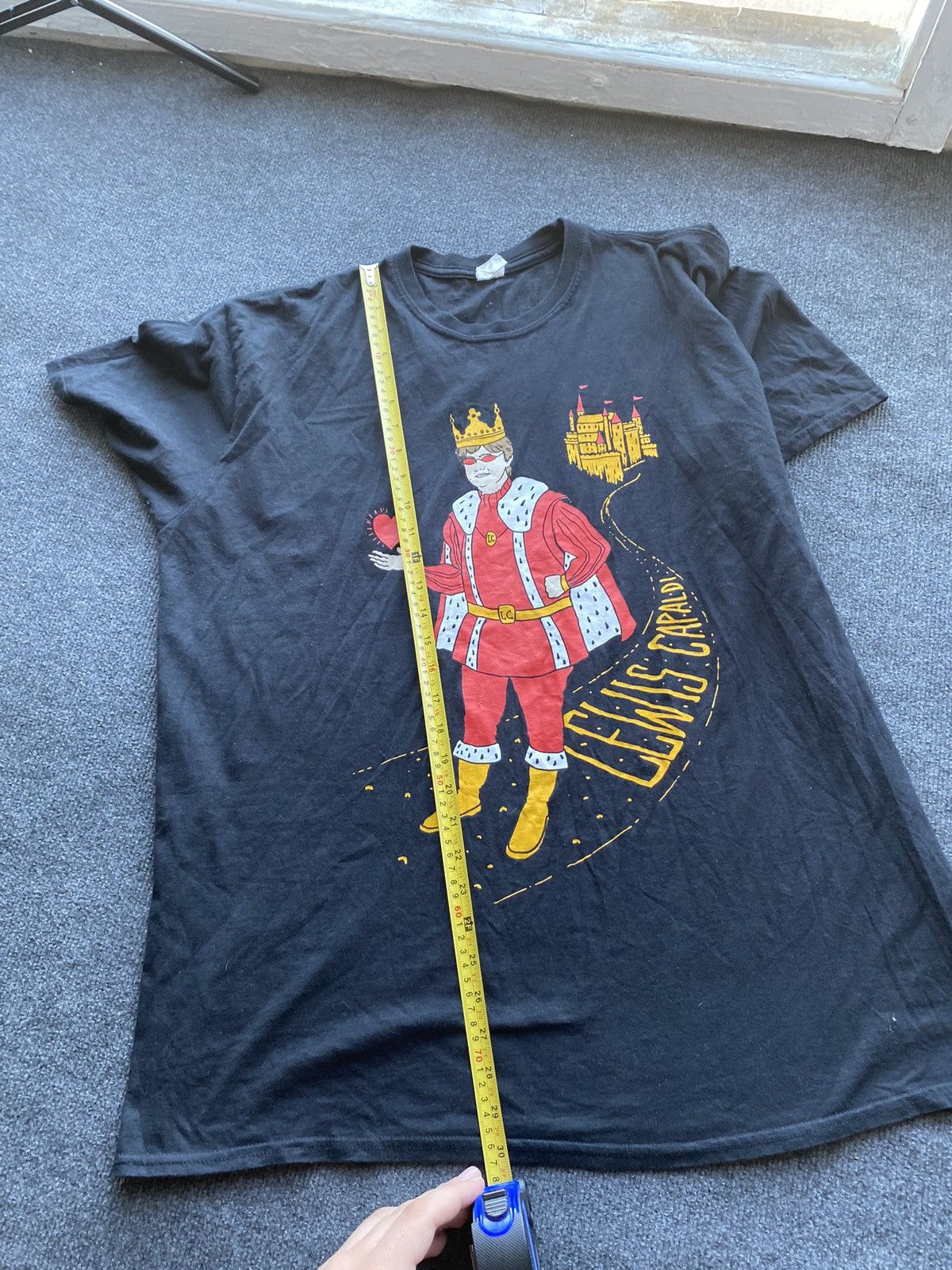 Band Tees 🔥2019 Lewis Capaldi Band Tour rock black faded tee Size US XXL / EU 58 / 5 - 8 Thumbnail