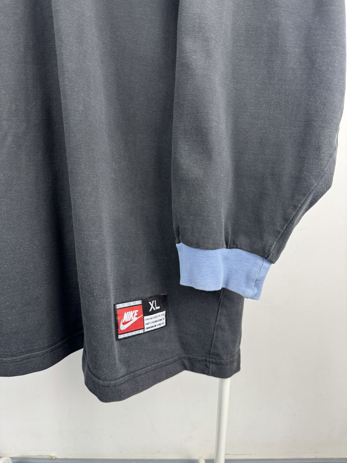 Nike Vintage 90’s Nike Cardiff C.R.F.C Long Sleeve Rugby Jersey Size US XL / EU 56 / 4 - 3 Thumbnail