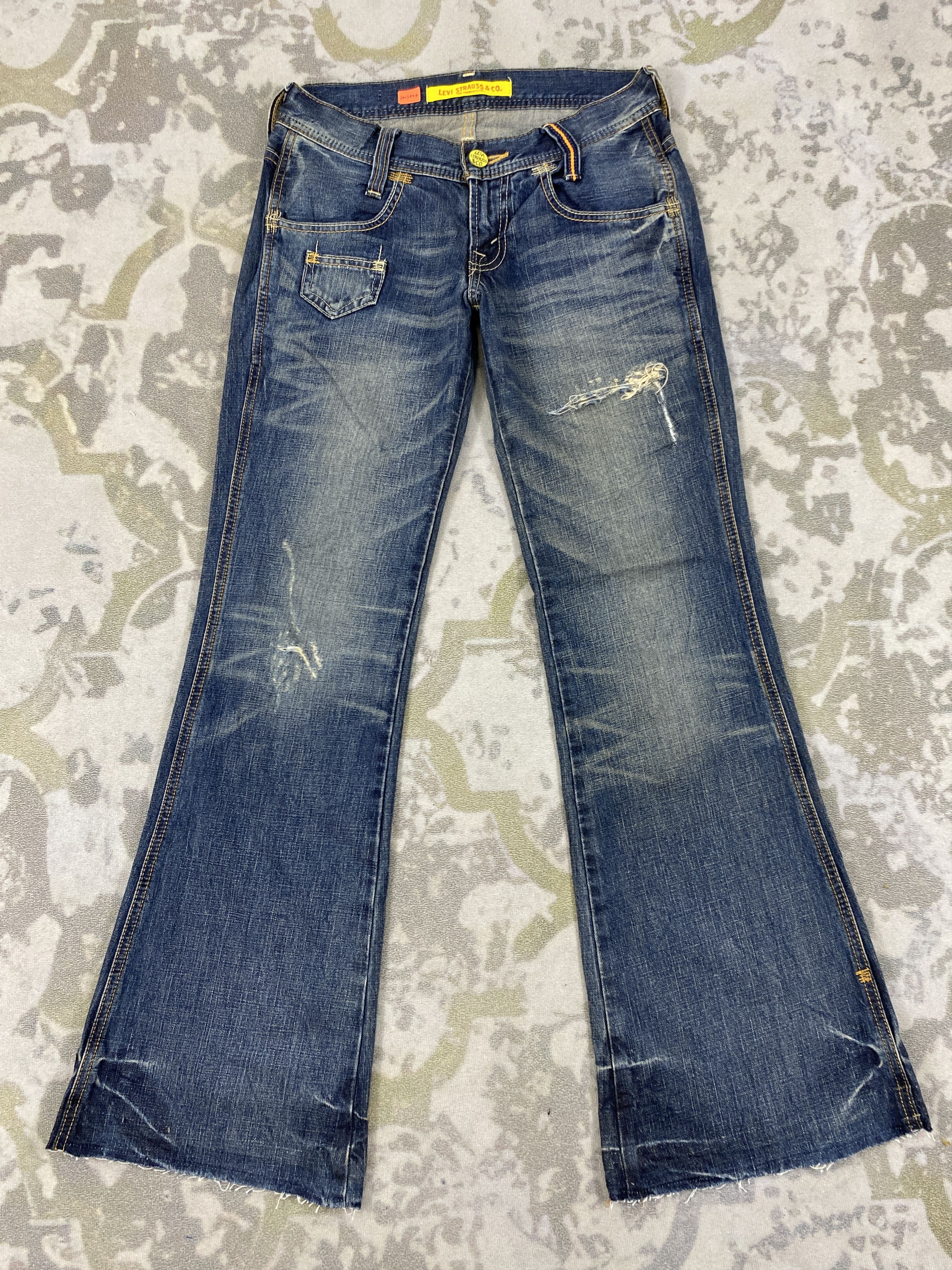 Levi's Vintage Levi's Flare Jeans 29x31 Denim- JN3898 Size 29" - 1 Thumbnail
