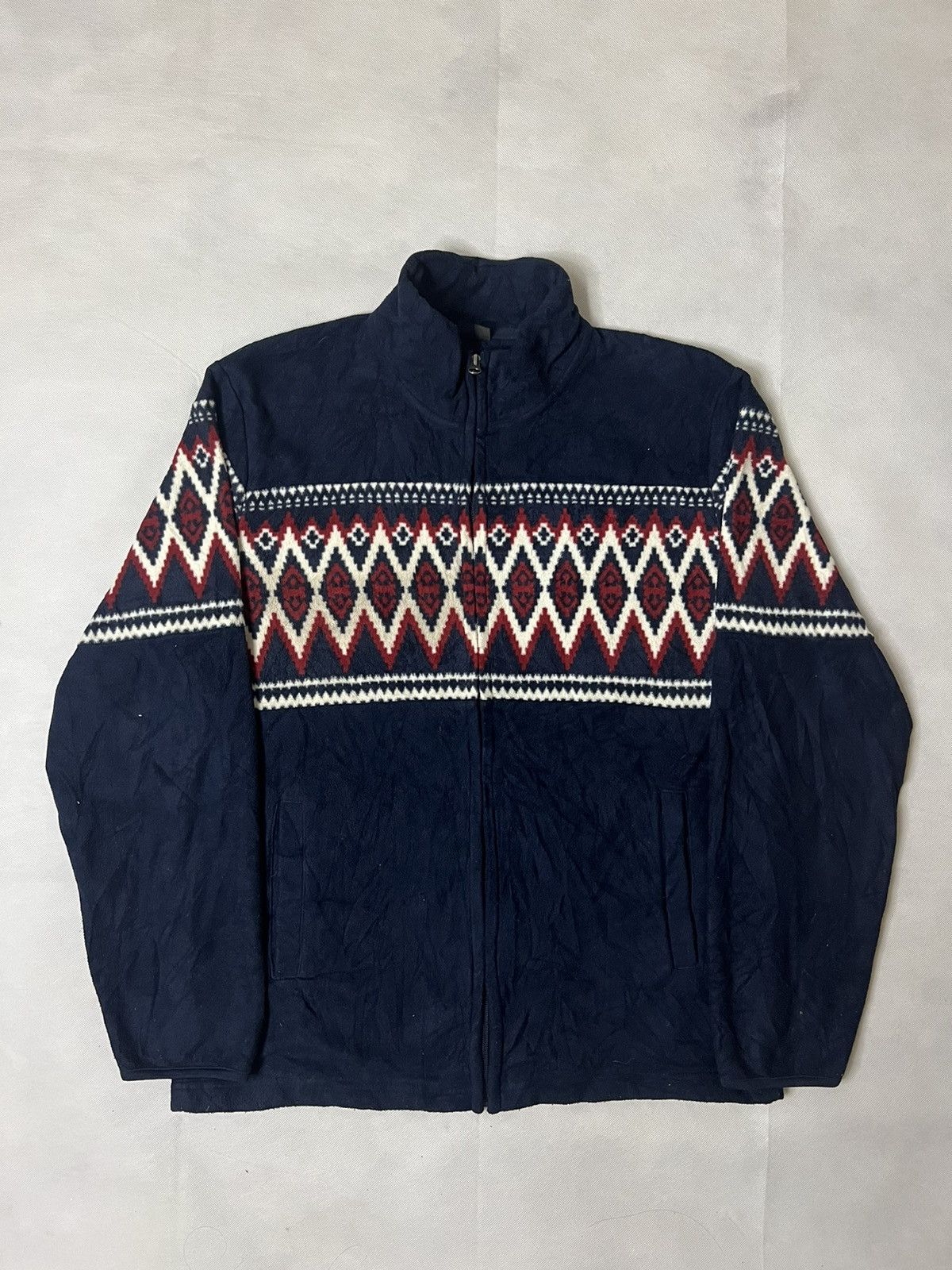 Uniqlo Uniqlo Navajo Tribal Print Native Sweater Size US XL / EU 56 / 4 - 1 Thumbnail