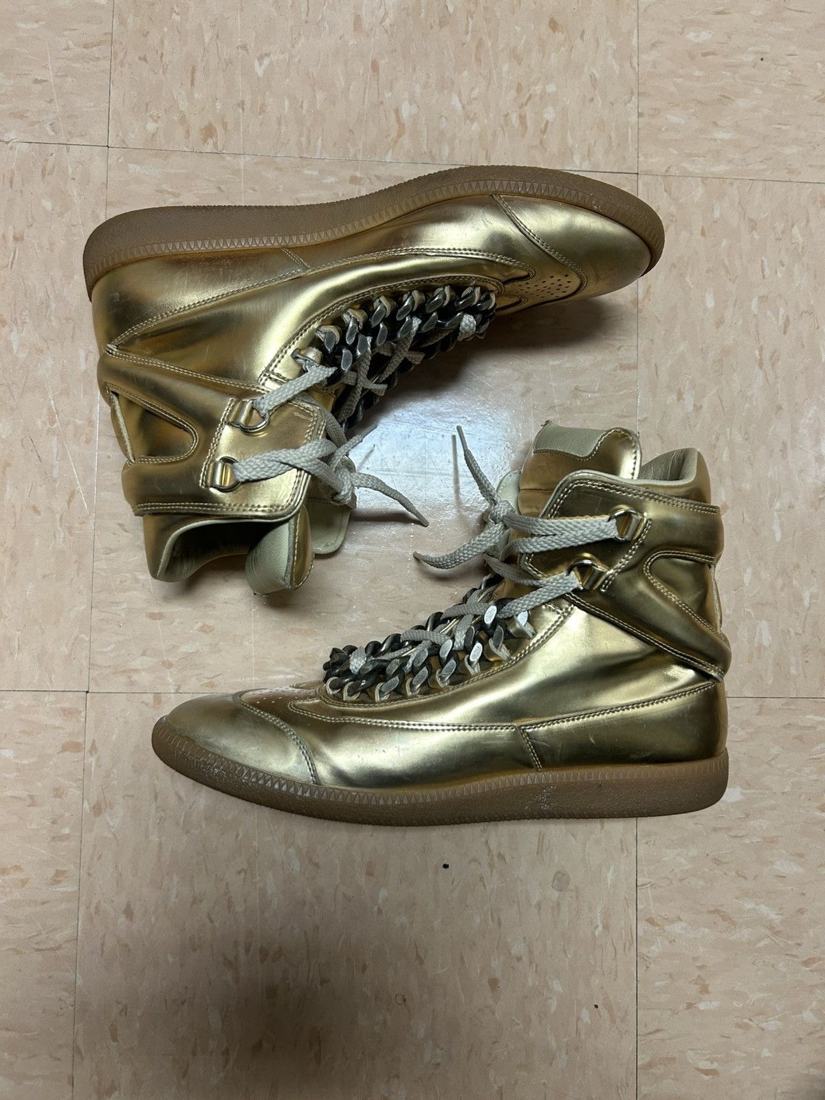 Maison Margiela Maison Margiela Chain Paneled GAT Sneaker Gold Size US 9 / EU 42 - 2 Thumbnail