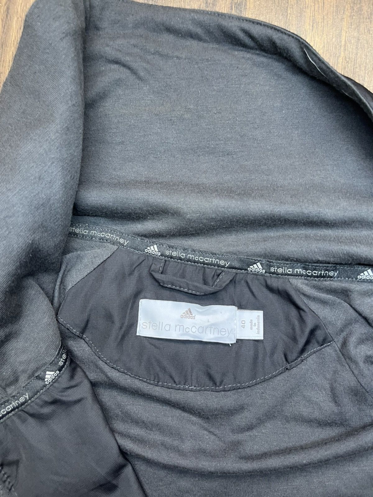 Adidas × Stella McCartney 2000s Adidas Stella McCartney Asymmetric Jacket Size US S / EU 44-46 / 1 - 7 Thumbnail