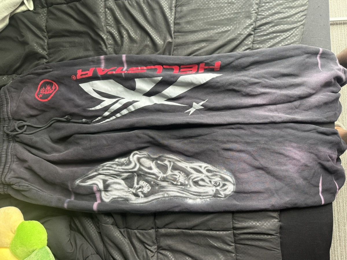 HELLSTAR AIRBUSH SKULL SWEATS