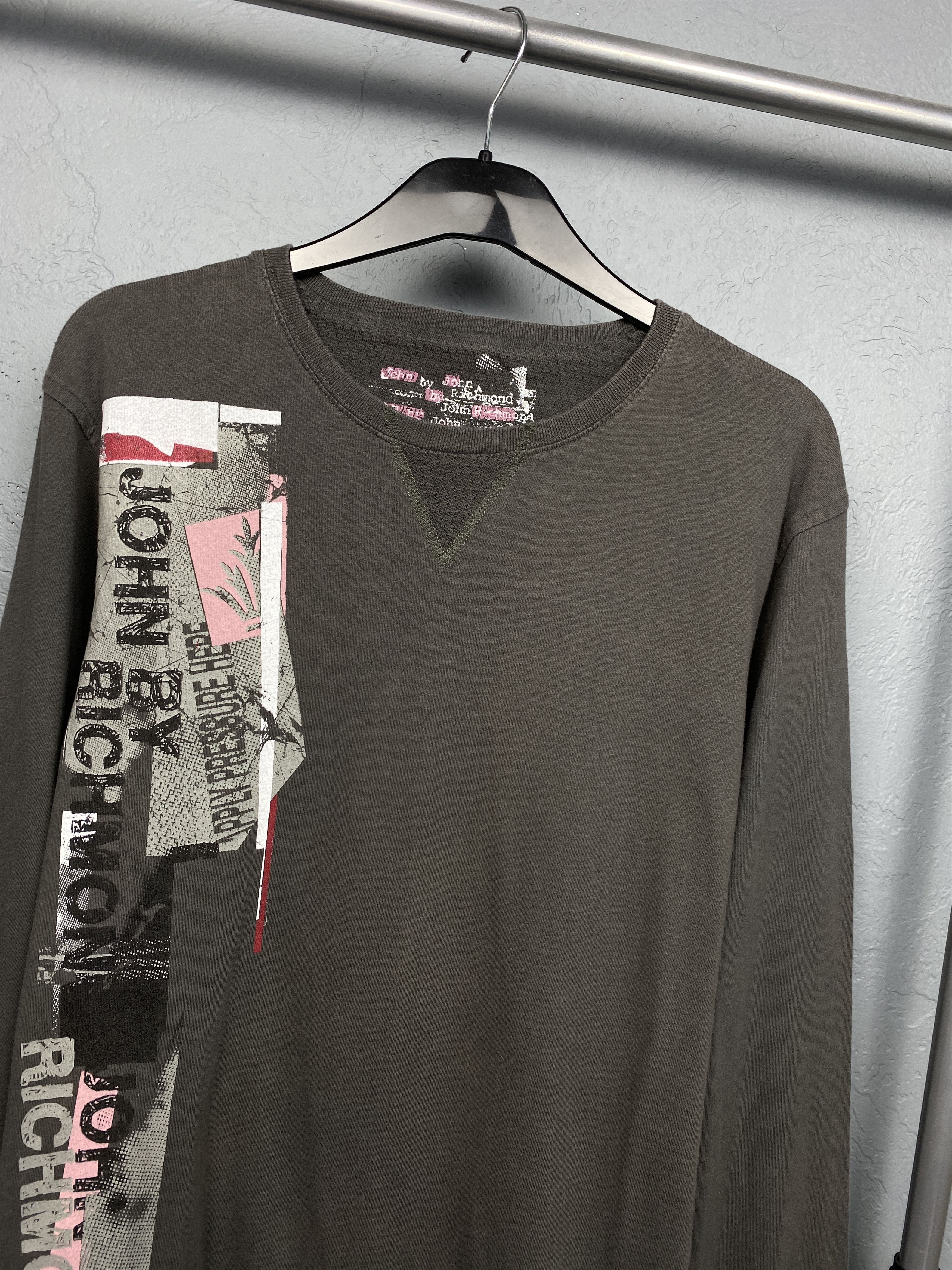 John Richmond John Richmond Vintage Mens Long Sleeve T-Shirt Size US L / EU 52-54 / 3 - 2 Thumbnail
