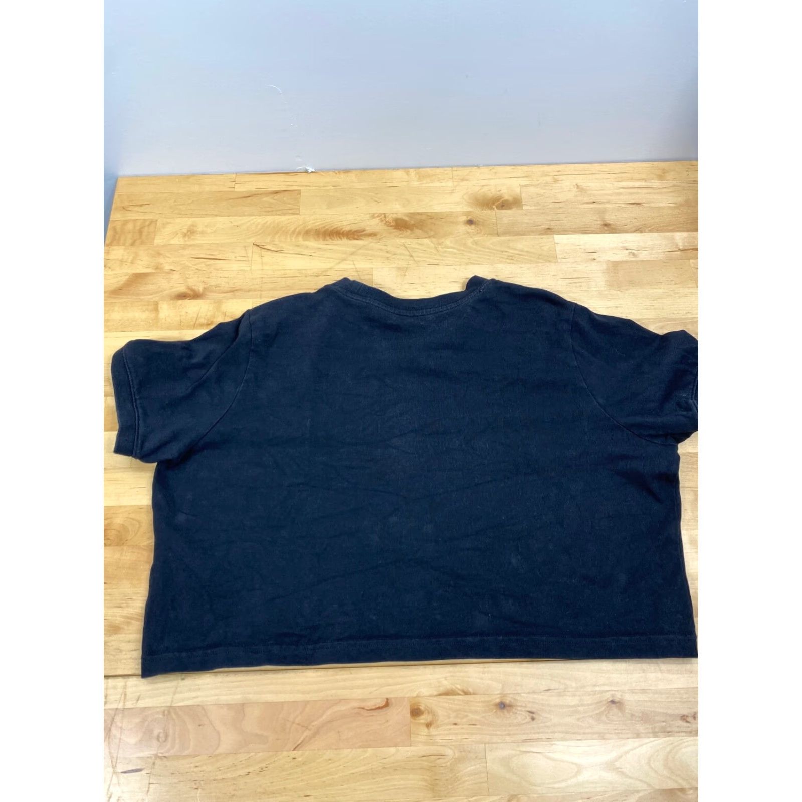 Nike Nike Crop Top Shirt Logo Spelled Out Black Crew Neck XL Women’s Short Sleeve T-Shirt 100% Cotton Casual Size XL / US 12-14 / IT 48-50 - 3 Thumbnail