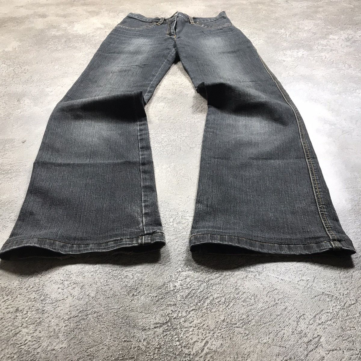 Vintage Vintage Y2K Baggy Flared Distressed Jeans Streetwear Logo 28 Size 28" / US 6 / IT 42 - 1 Thumbnail
