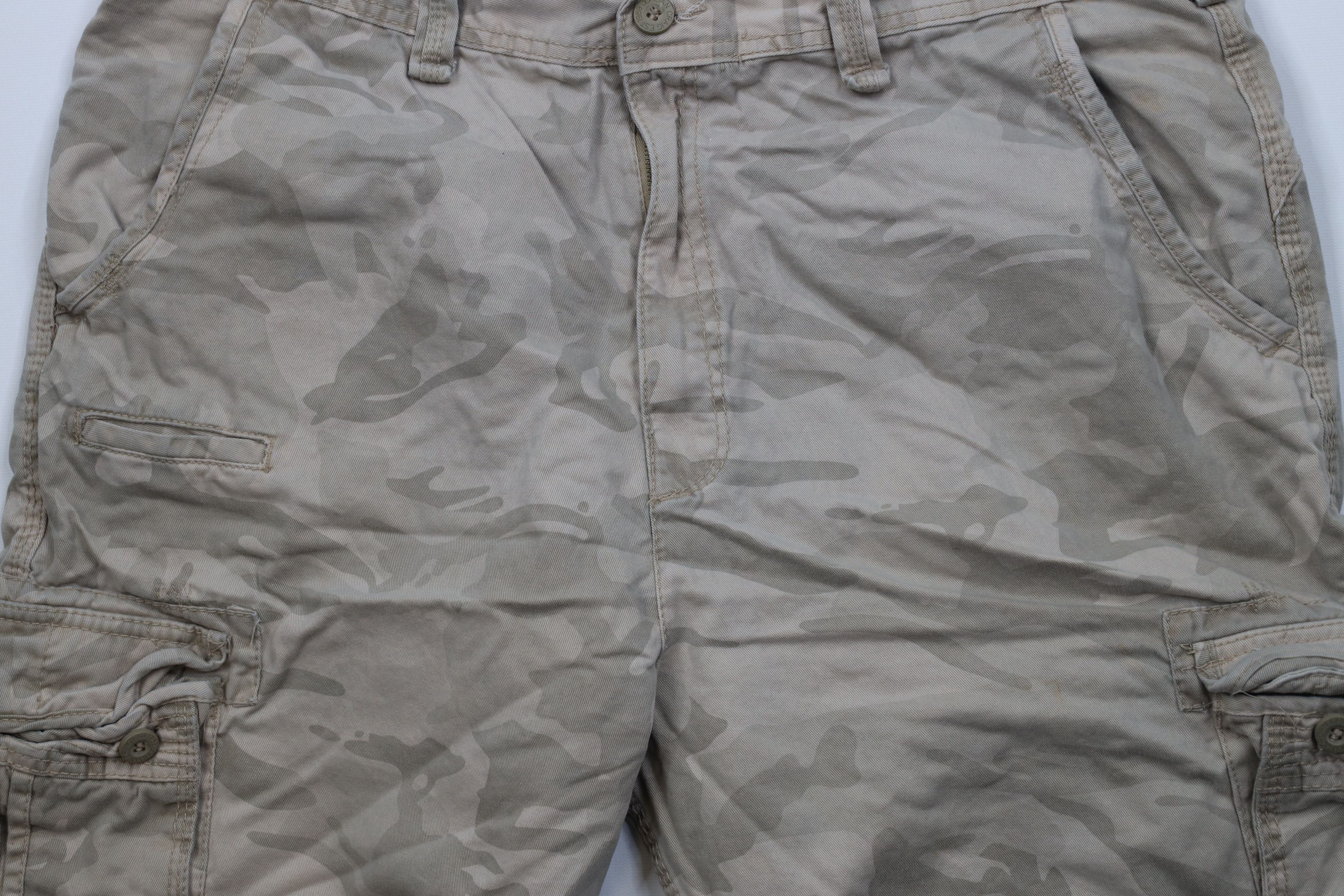 Vintage Vintage Y2K Streetwear Camouflage Cargo Shorts Cotton Size US 40 / EU 56 - 3 Thumbnail