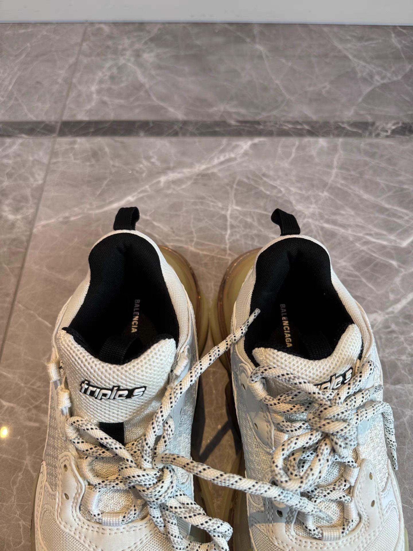 Balenciaga Balenciaga Triple S Sneakers K6 Size US 6 / EU 39 - 6 Thumbnail
