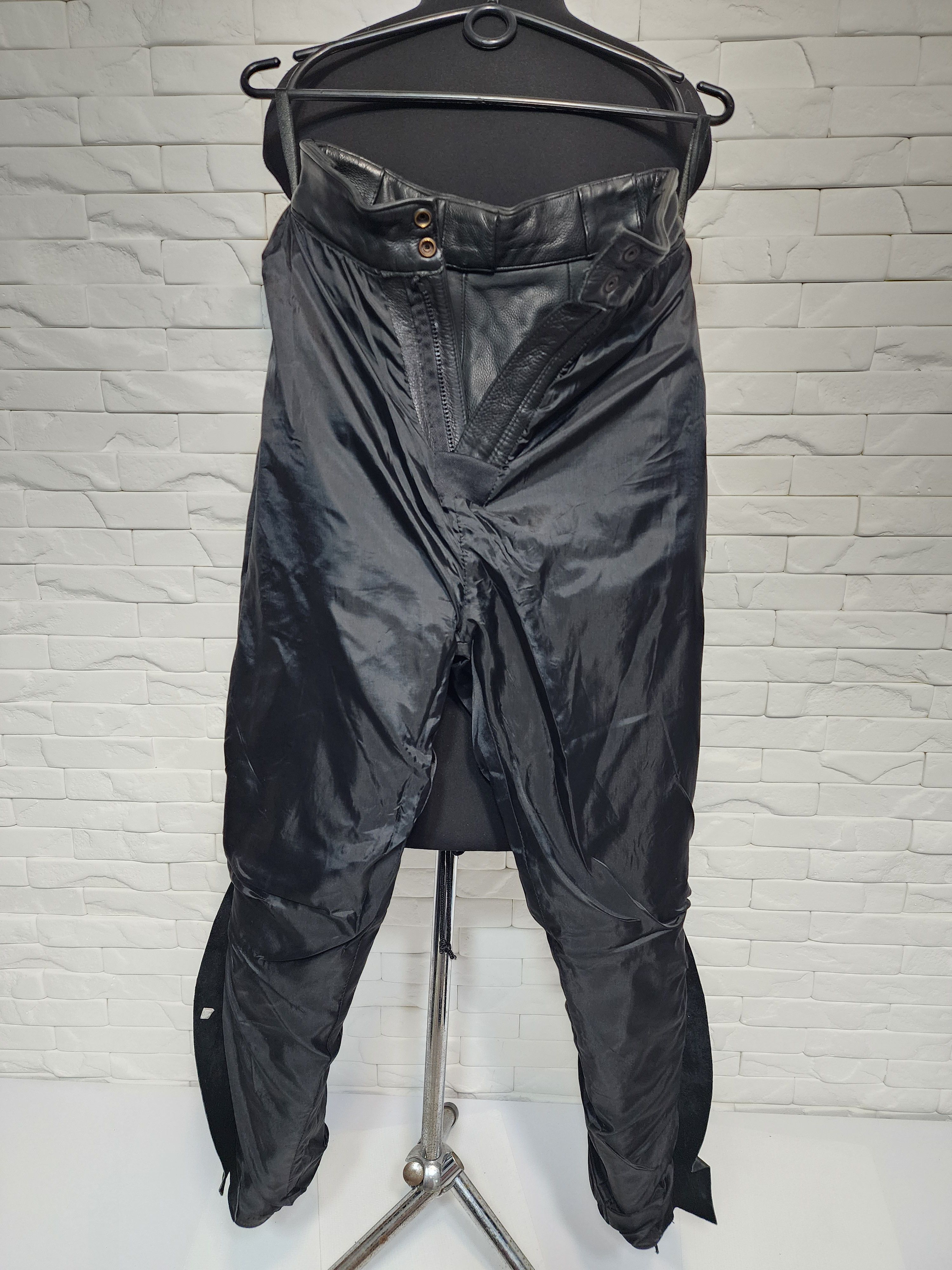 Genuine Leather Women's black leather pants. Size 25" / US 0 / IT 36 - 8 Thumbnail