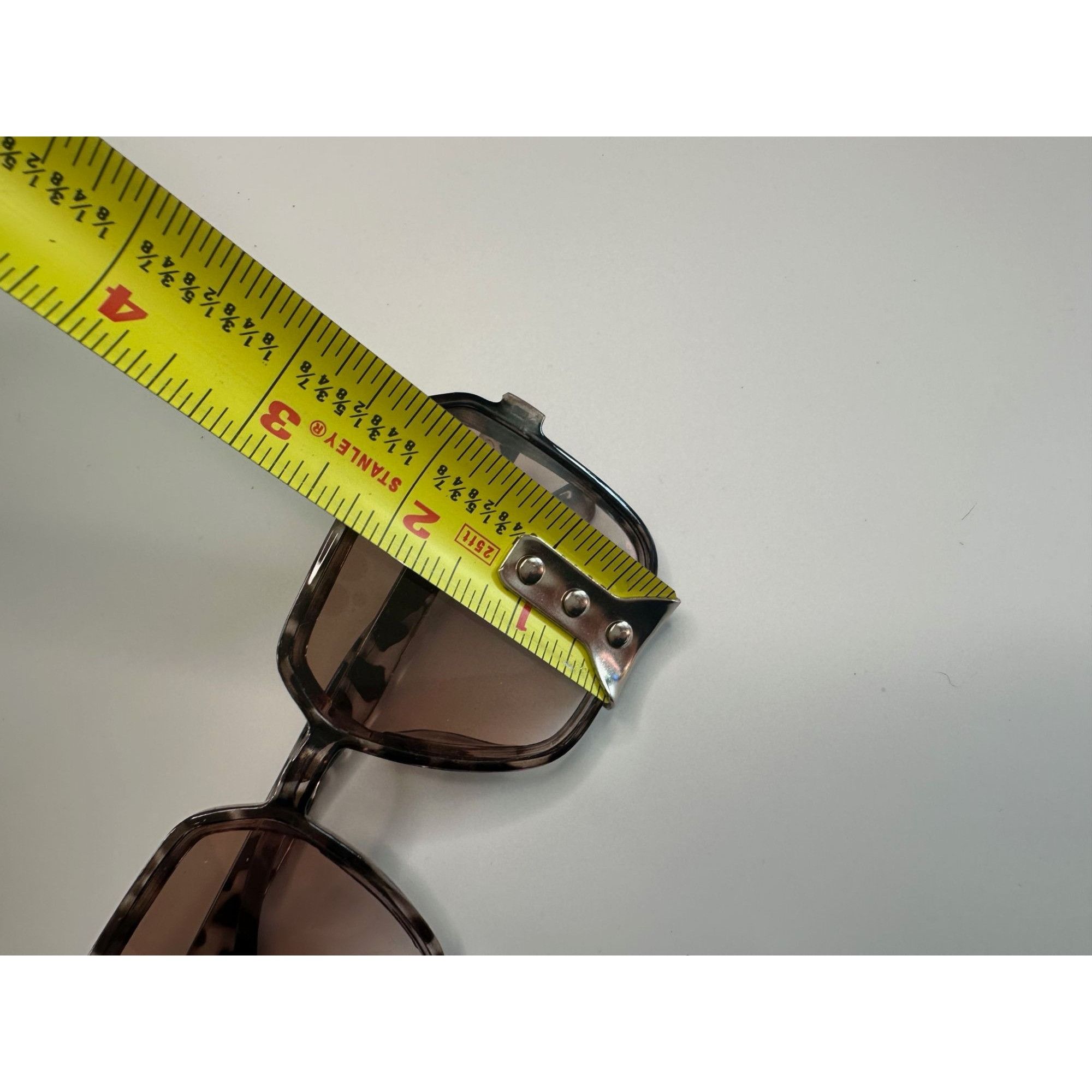 Other Women's Sunglasses with Large Frames Size ONE SIZE - 16 Thumbnail