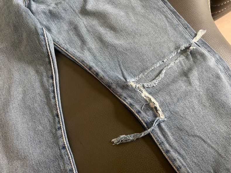 Saint Laurent Paris Saint Laurent Paris 2018SS bilateral knee knife cut and de Size US 28 / EU 44 - 4 Thumbnail