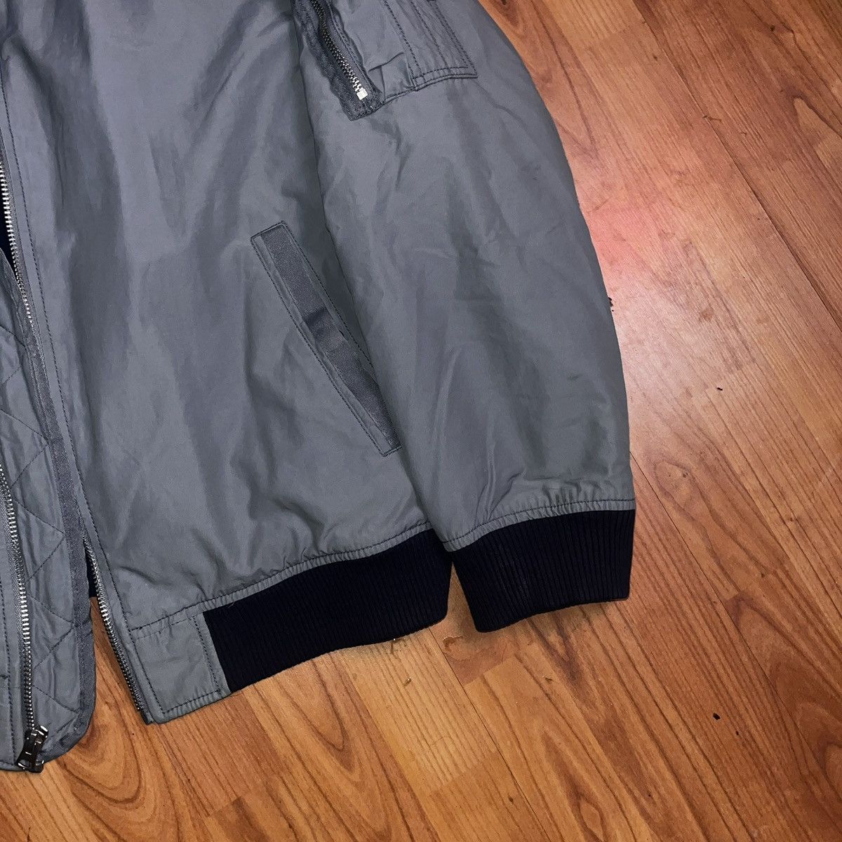 Vintage Vintage GAP Bomber Jacket Size L Y2K 00’s Size US L / EU 52-54 / 3 - 3 Thumbnail