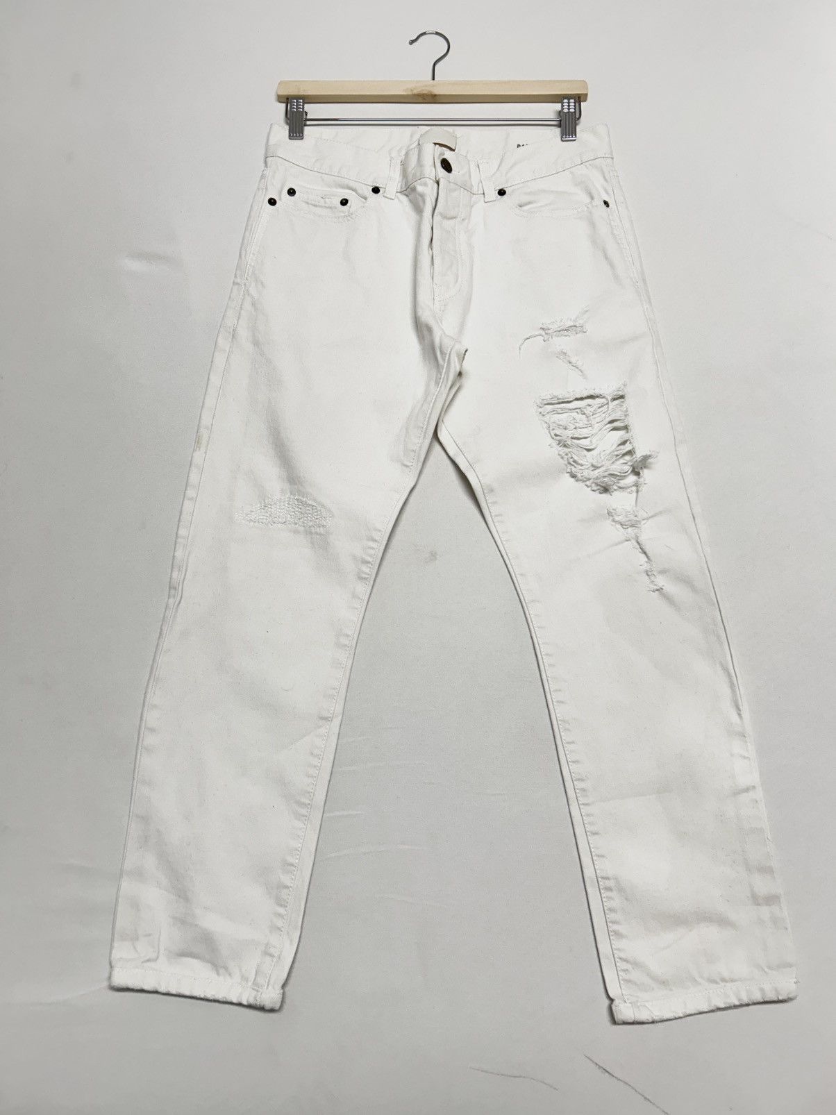 Saint Laurent Paris SS2018 Distressed Skinny Jeans Size US 32 / EU 48 - 11 Thumbnail
