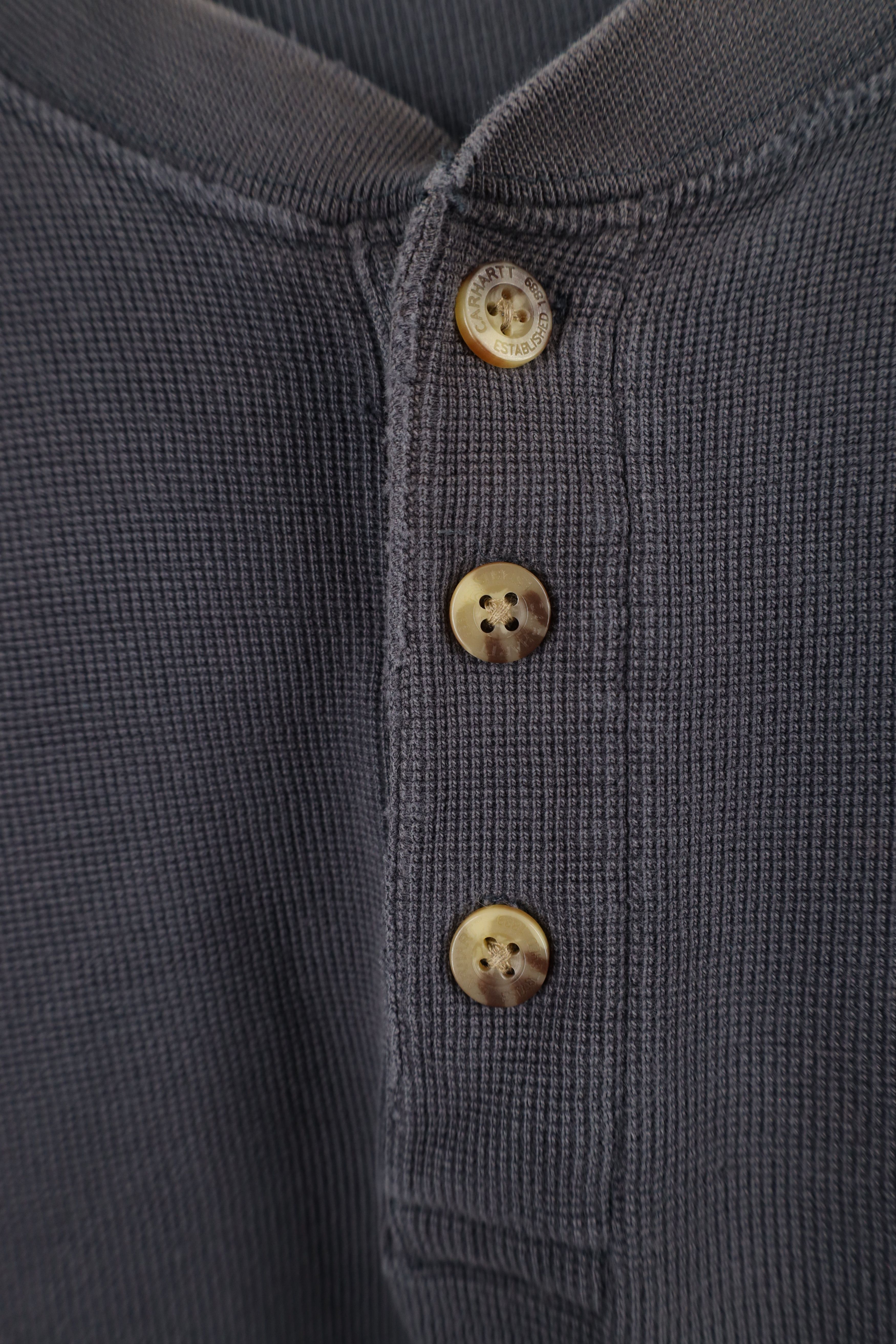 Carhartt Vintage Carhartt Spell Thermal Waffle Knit Henley T-Shirt Size US L / EU 52-54 / 3 - 11 Thumbnail