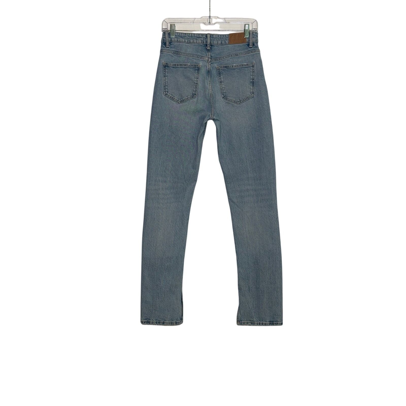 Zara Zara light wash straight legs jeans size 4 Size 27" / US 4 / IT 40 - 4 Thumbnail