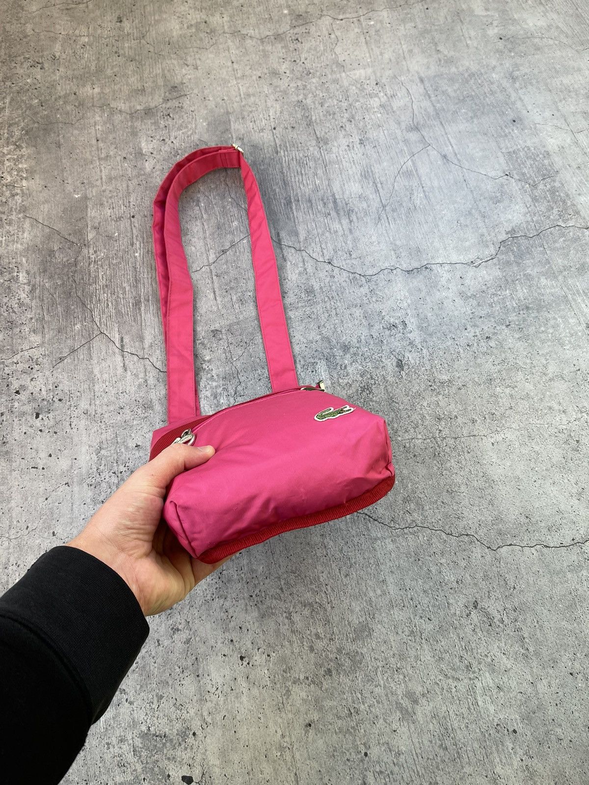 Lacoste × Vintage Vintage Lacoste Y2K pink messenger glamour bag🎀 Size ONE SIZE - 4 Thumbnail