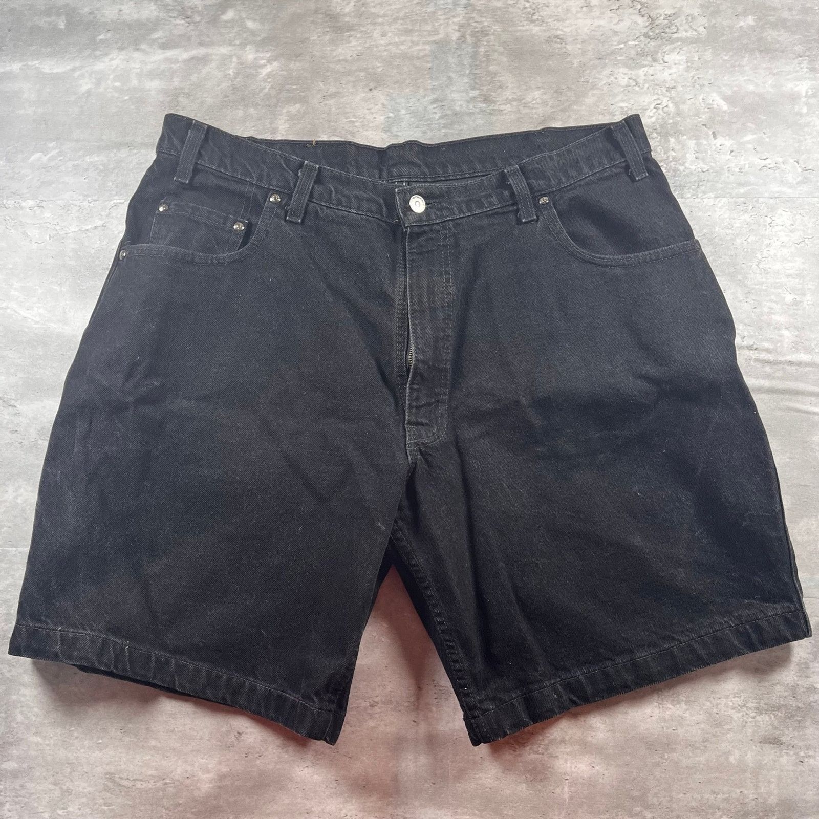Arizona Jean Co. Y2K baggy black jorts Size 38 - 1 Thumbnail