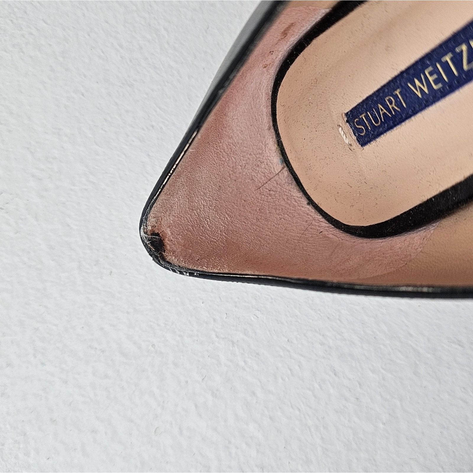 Stuart Weitzman Stuart Weitzman 7.5 women's black lucite block heel Size US 7.5 / IT 37.5 - 7 Thumbnail