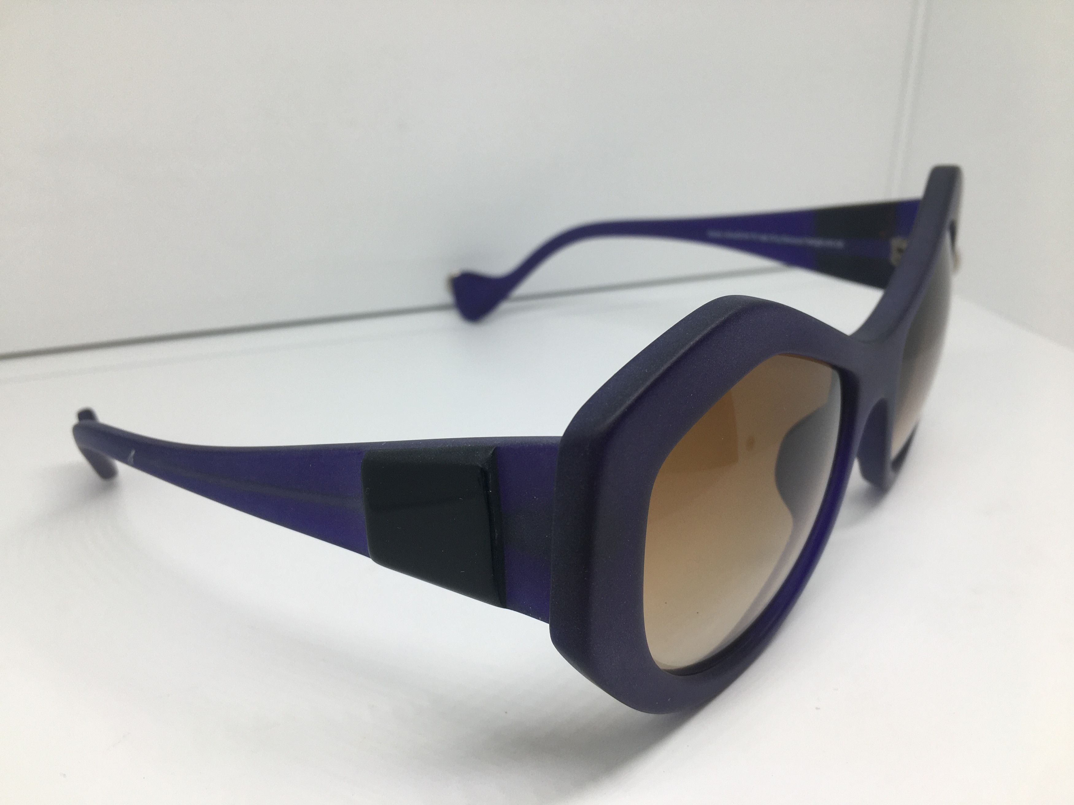 Other Theo Tim Van Steenbergen Purish Blue Cateye Sunglasses Size ONE SIZE - 2 Thumbnail