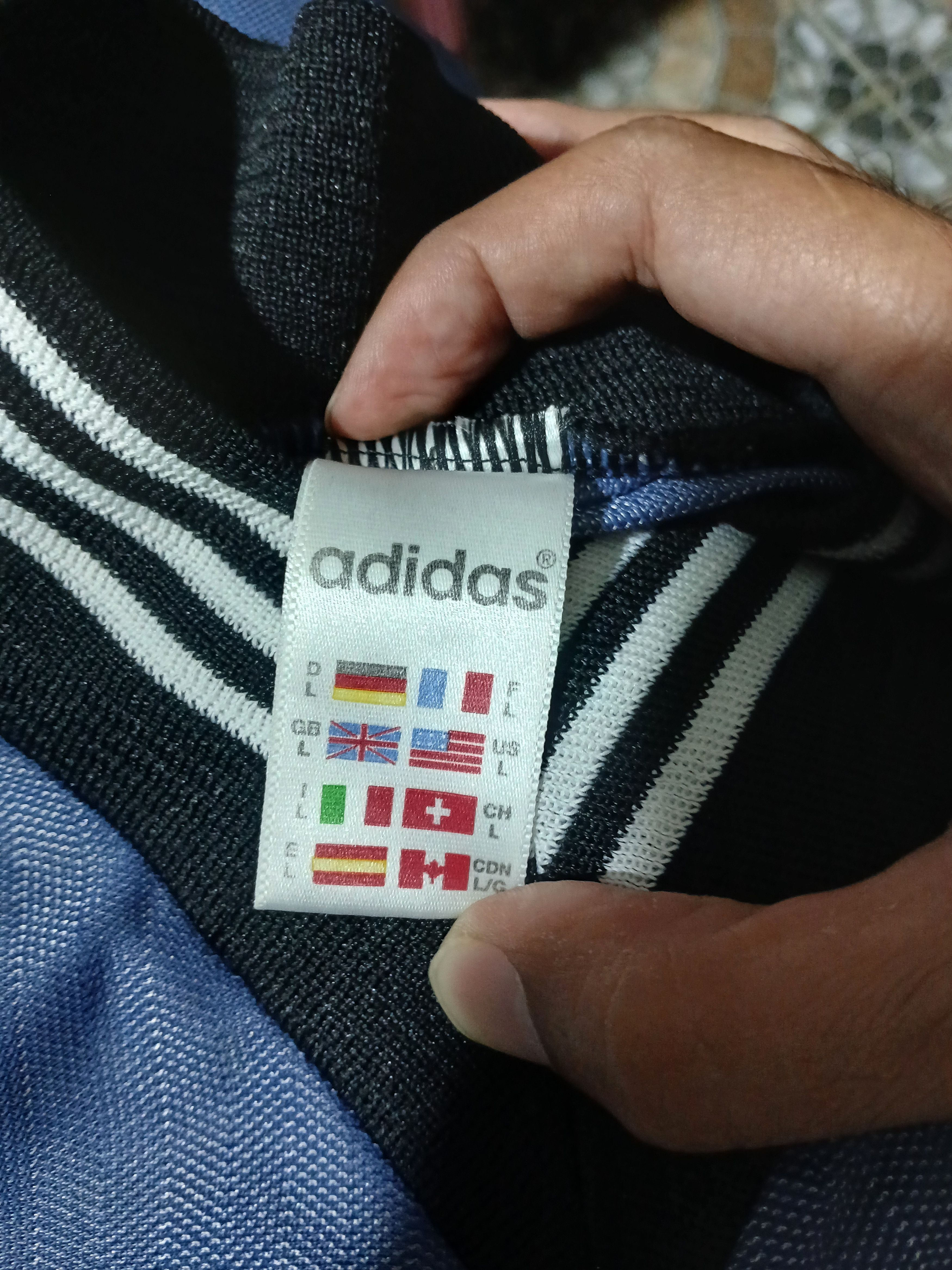 Jeremy Scott NEW CASTLE ADIDAS 96-97 JERSEY Size US L / EU 52-54 / 3 - 3 Thumbnail