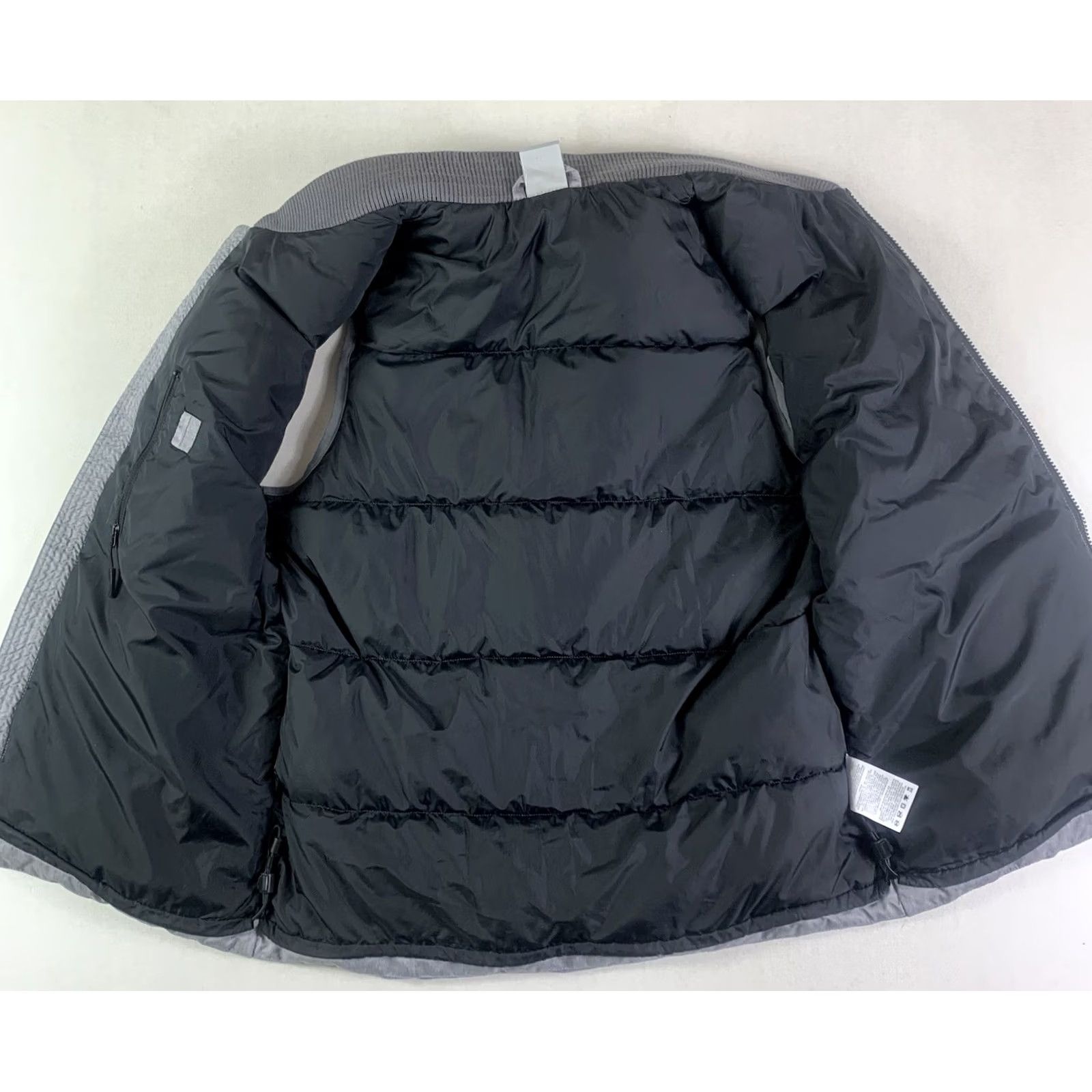 Nike VINTAGE Nike Goose Down Puffer Vest Jacket Men Small Gray 507046-071, Outdoor, Walking, Winter, Zip, Insulated, Pockets, Thermal Size US S / EU 44-46 / 1 - 5 Thumbnail