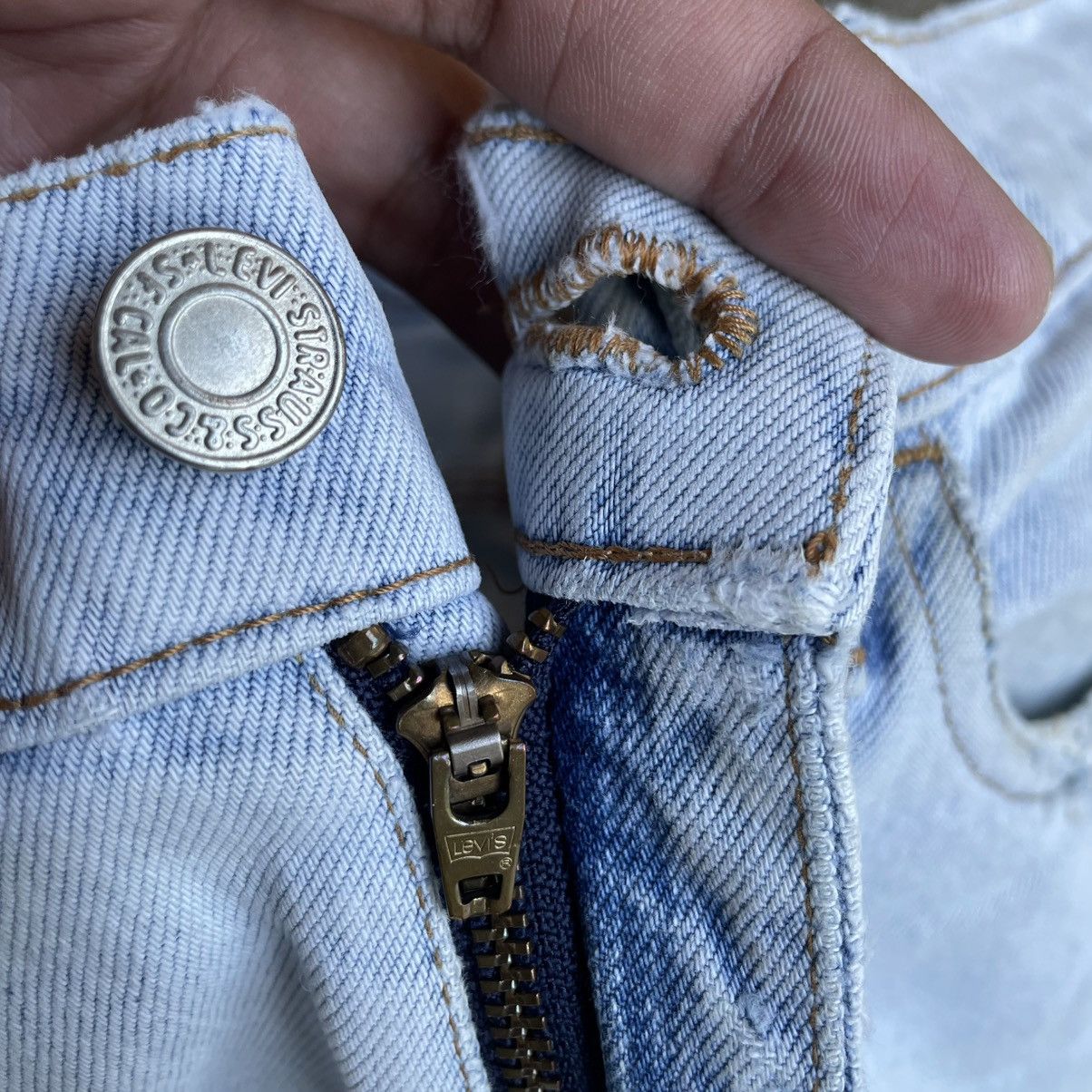 Levi's Vintage Clothing 🔥Vintage Levis 636 Stoned Washed Ripped Distress Denim Jeans Size US 30 / EU 46 - 17 Thumbnail