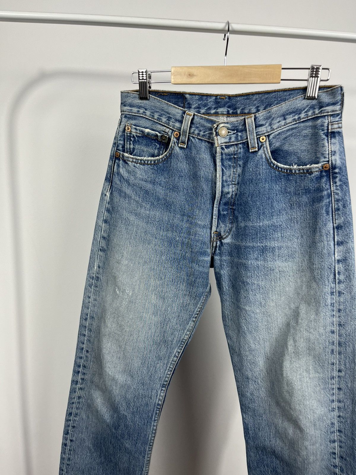 Levi's Vintage Levi’s 501 Jeans W29 L32 Made in USA Japanese Market Size US 29 - 11 Thumbnail
