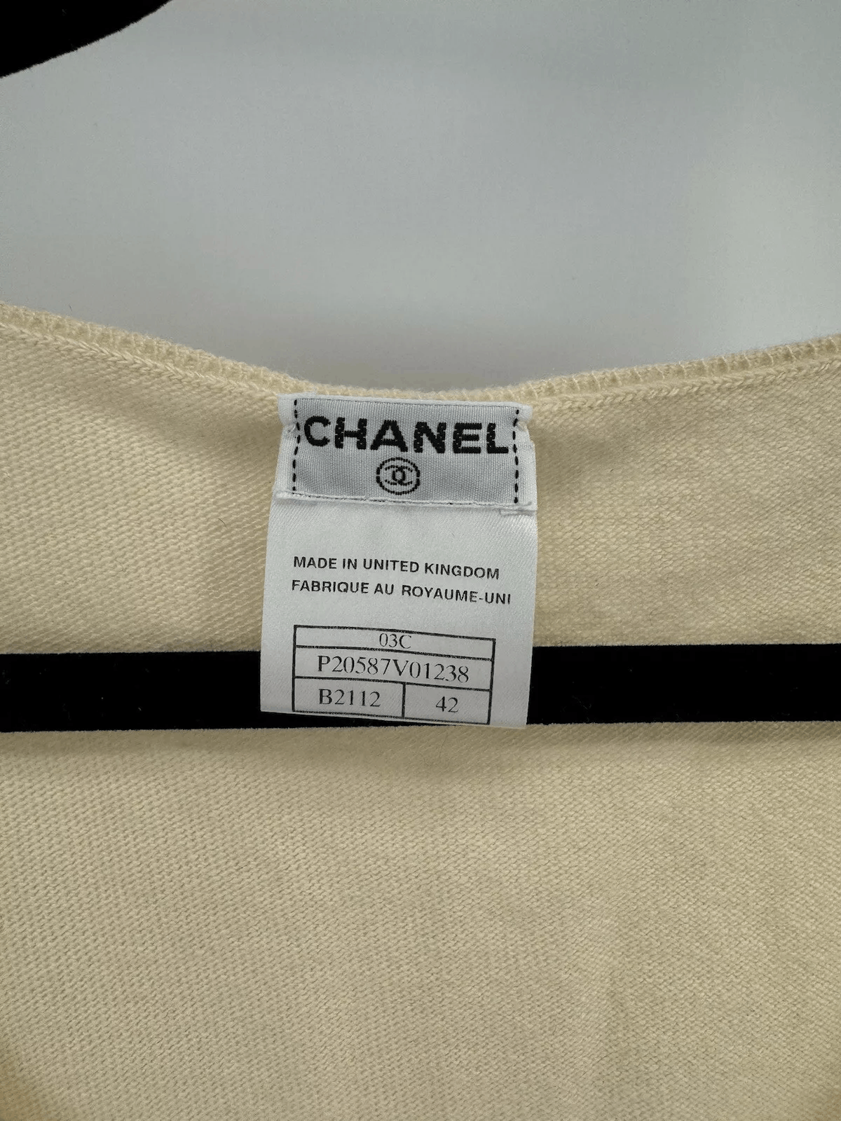 Chanel Chanel Cashmere Tank Top Vintage 2003 Top Size L US10 FR42 Size M / US 6-8 / IT 42-44 - 3 Thumbnail