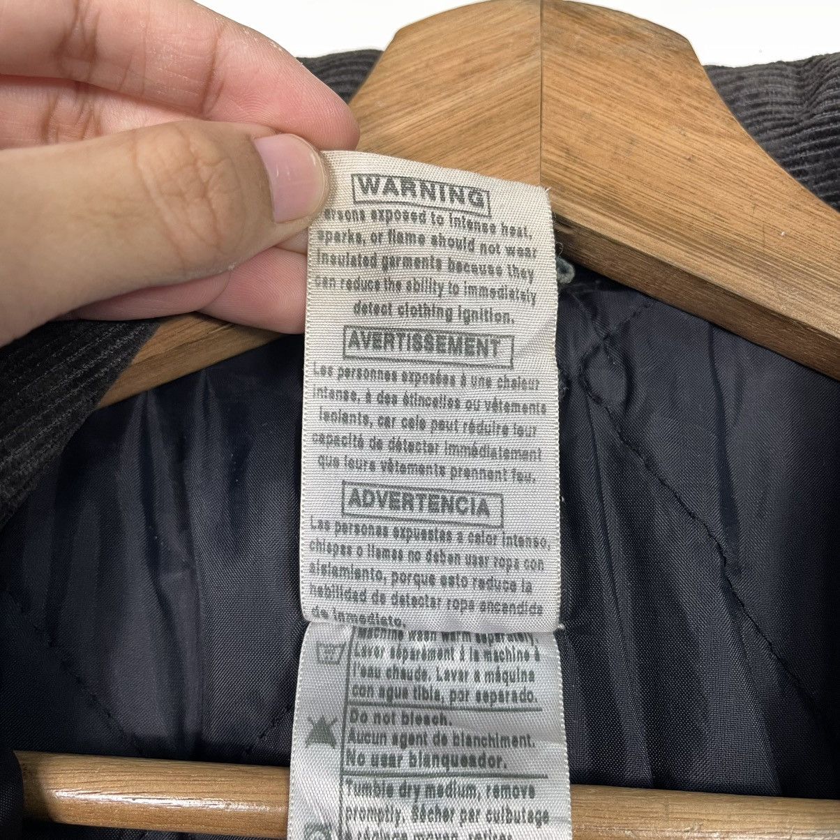Carhartt Vintage Carhartt Black Denim Heavyweight Jacket Size US M / EU 48-50 / 2 - 18 Thumbnail