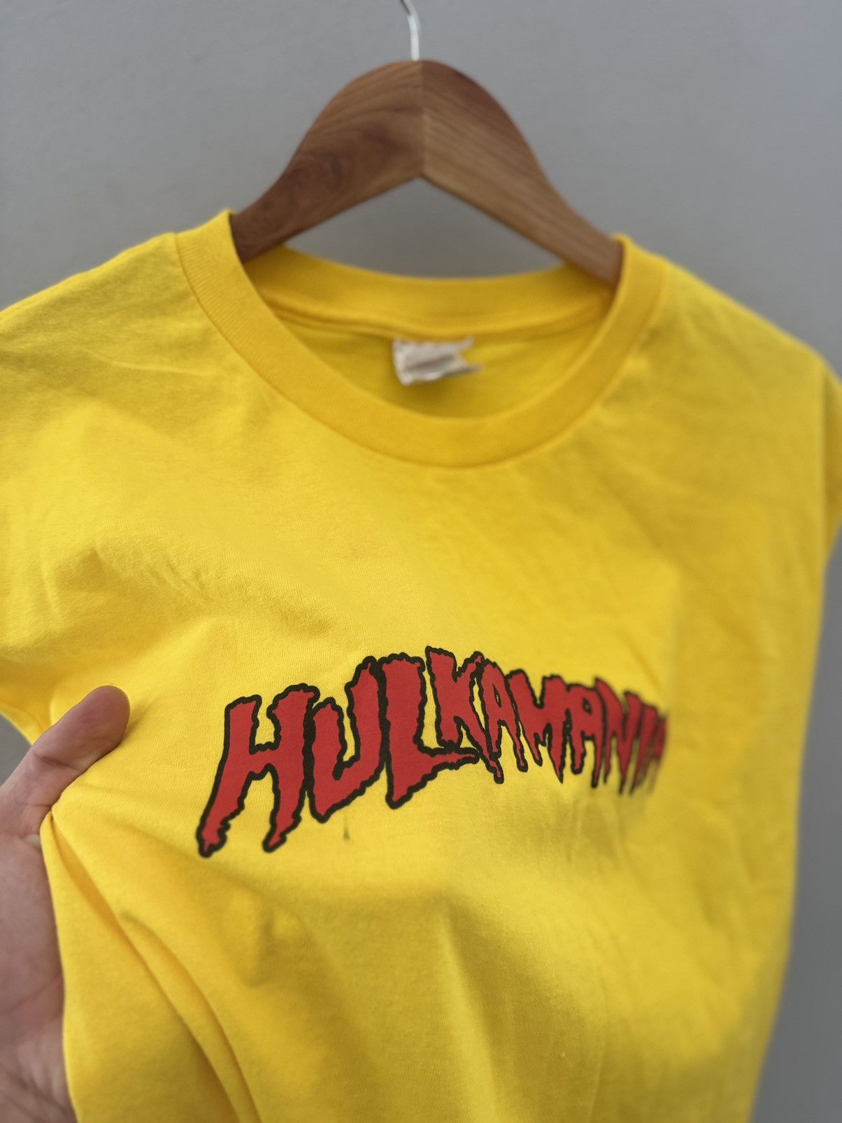 Vintage Vintage 2002 Hulk Hogan “Hulkamania” Tank top Size US L / EU 52-54 / 3 - 5 Thumbnail