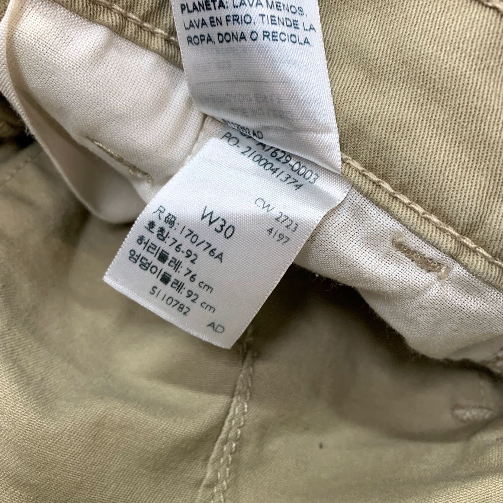 Levi's Levi's Cargo Khaki Shorts Mens 30x10 Relaxed Fit Military Outdoor Casual Summer Beige Size US 30 / EU 46 - 3 Thumbnail