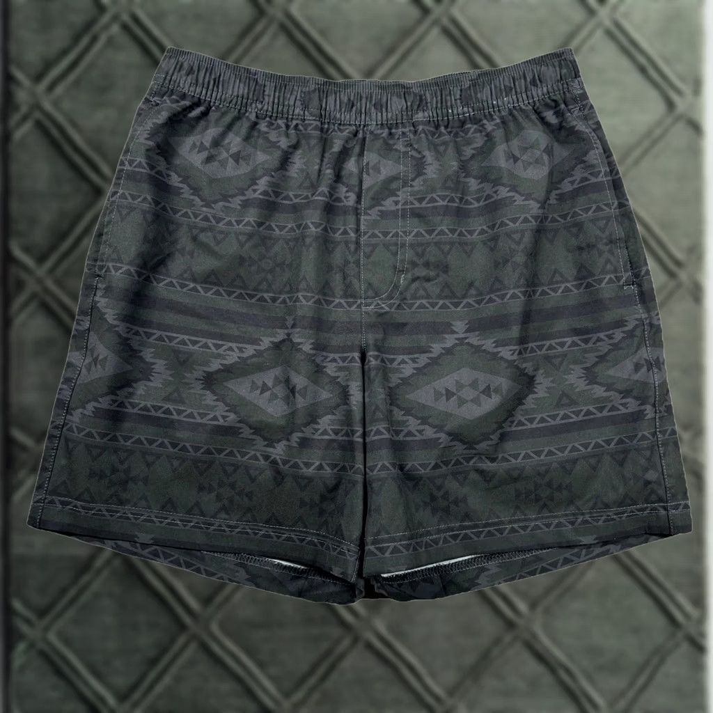 Chubbies Chubbies Shorts Mens Sm Lined Aztec Gym Training Beachy Athletic 5.5" Inseam Size US 29 - 1 Thumbnail