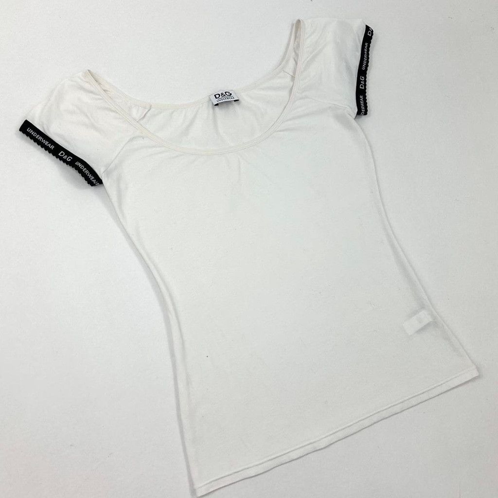 Dolce & Gabbana y2k D&G white short sleeve top, black thin logo trim Size XS / US 0-2 / IT 36-38 - 5 Thumbnail