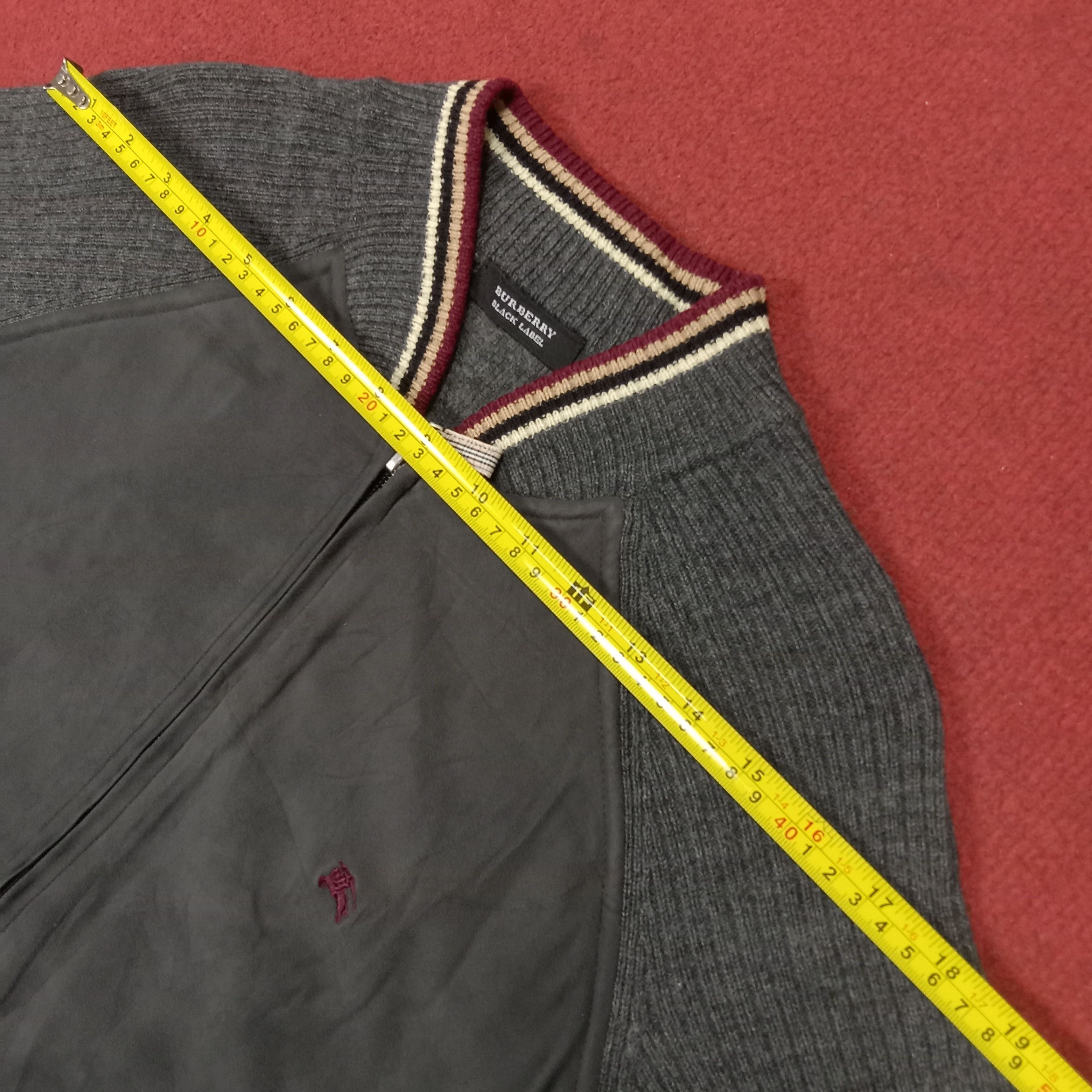 Burberry × Vintage Burberry Black Label Fashion Winter Style Sweater Jacket Size US S / EU 44-46 / 1 - 13 Thumbnail