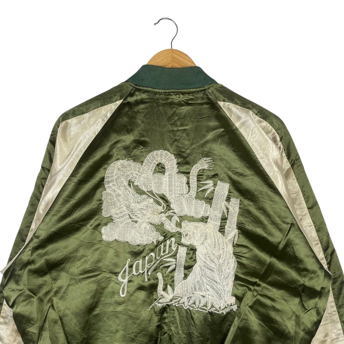 Japanese Brand Vintage Sukajan Japan Made Souvenir Jacket | Tiger & Dragon Size US XL / EU 56 / 4 - 7 Thumbnail