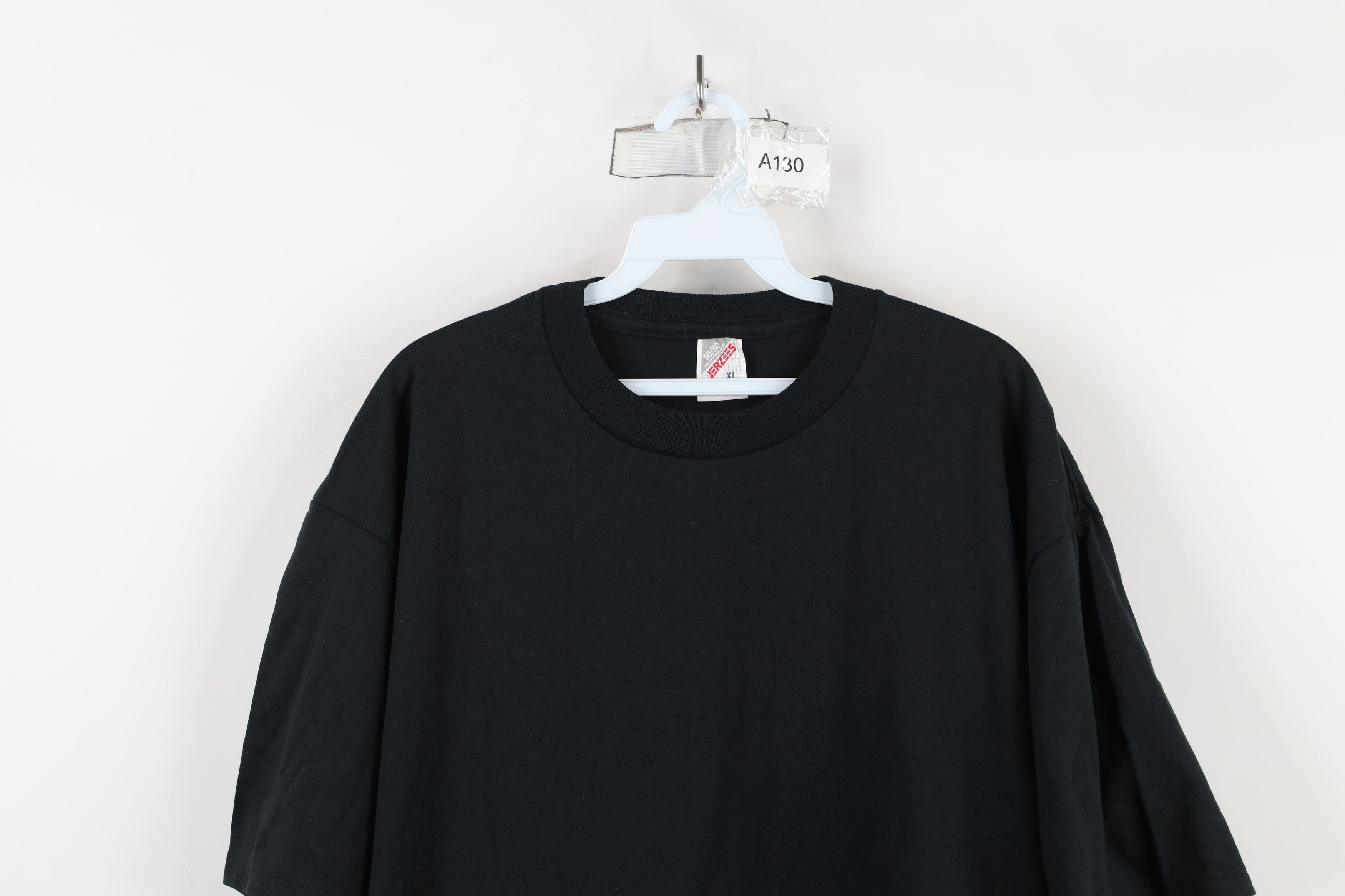 Vintage Vintage 90s Streetwear Blank Heavyweight T-Shirt Black USA Size US XL / EU 56 / 4 - 2 Thumbnail