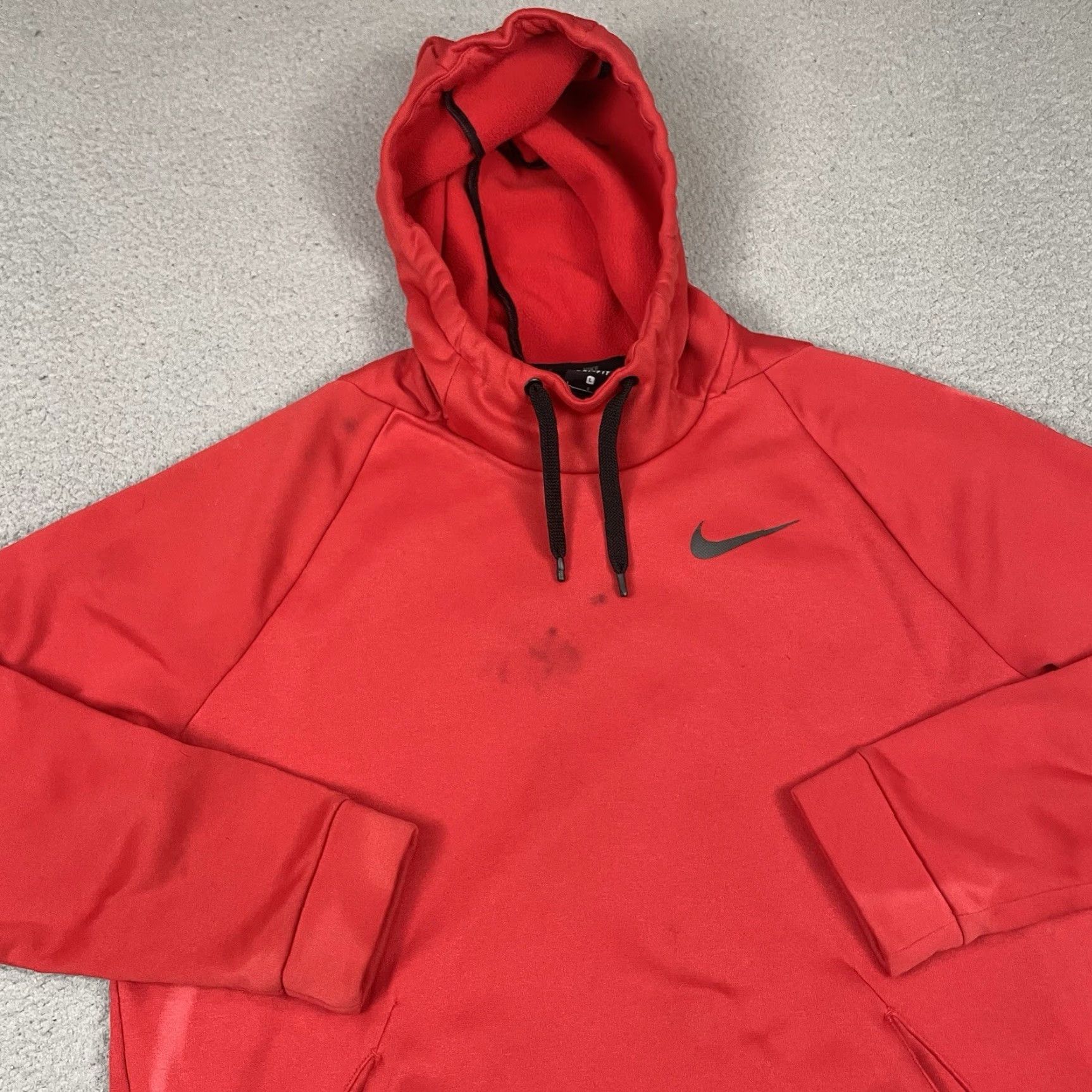 Nike Nike Sweatshirt Mens L Red Pullover Dry Fit Black Tag Activewear Casual Hoodie L Size US L / EU 52-54 / 3 - 2 Thumbnail
