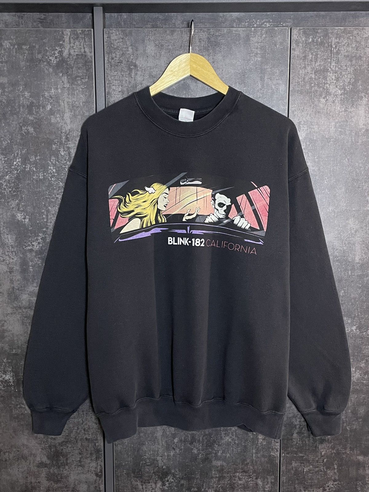Band Tees Vintage 00s Blink 182 Sweatshirt Rock Band 3D Oasis Deftones Size US XL / EU 56 / 4 - 3 Thumbnail