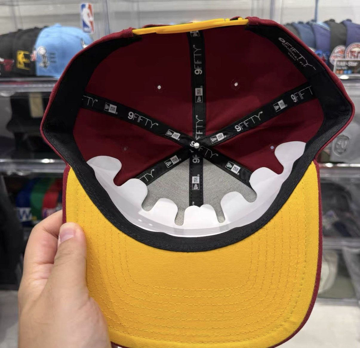 New Era New Era NBA Cleveland Baseball Cap J32 Size ONE SIZE - 4 Thumbnail