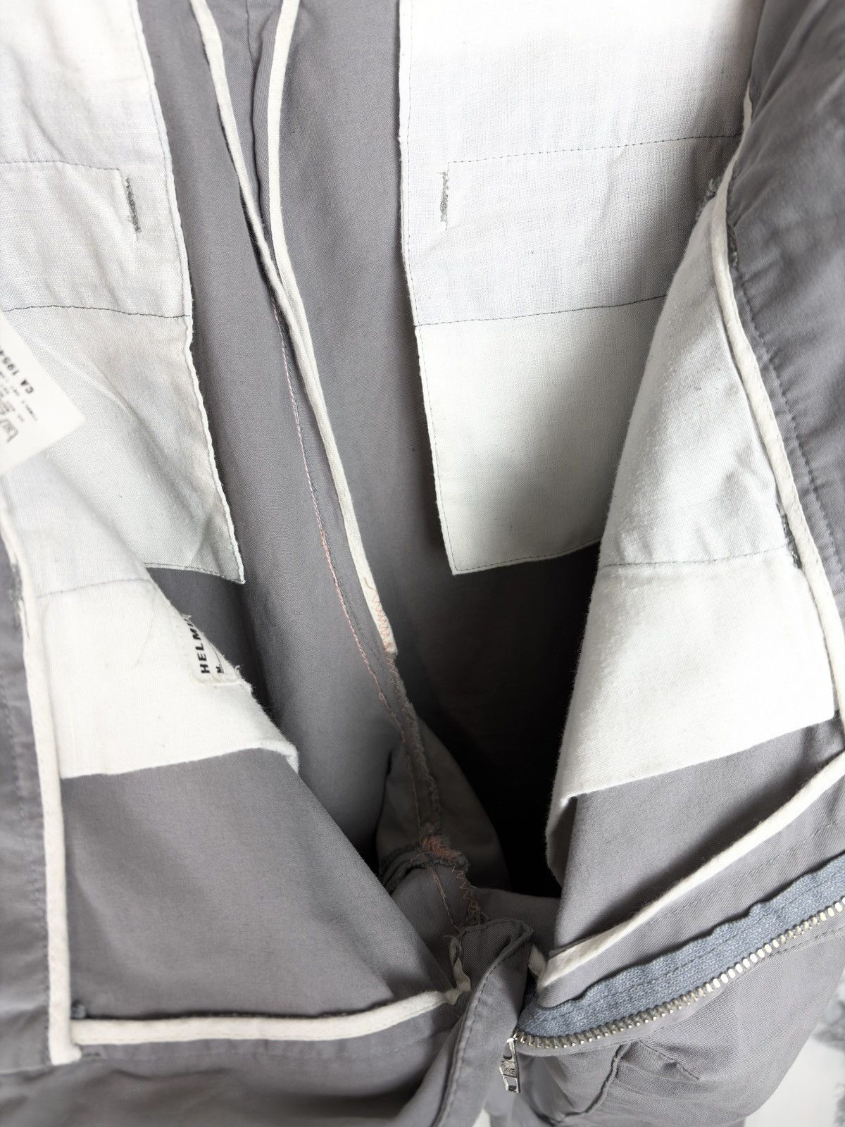 Helmut Lang AW99 Helmut Lang Vintage 3D Pocket Astro Bondage Cargo Pants Size US 32 / EU 48 - 8 Thumbnail