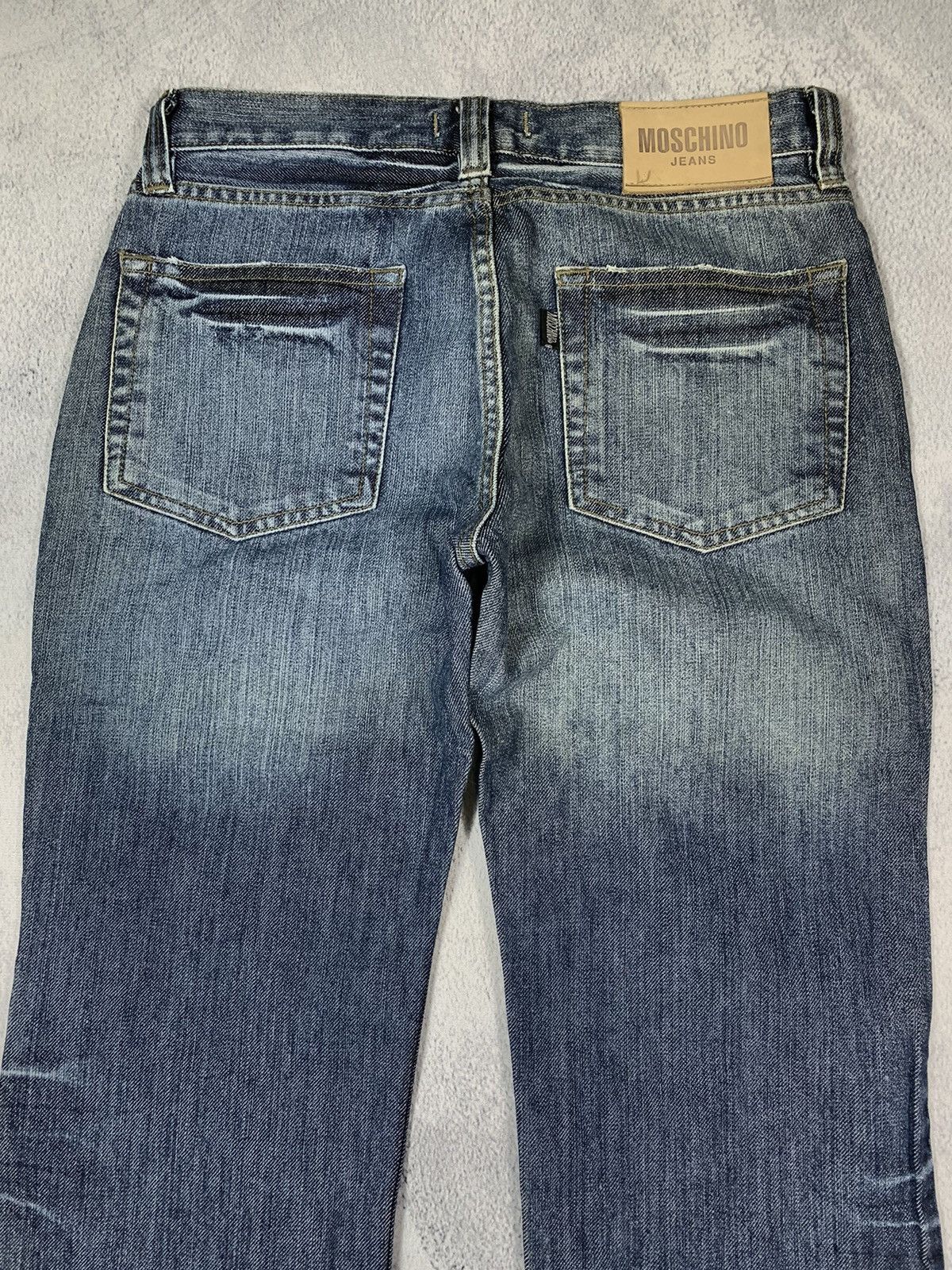 Japanese Brand × Moschino × Vintage Vintage Y2K Moschino Low rise faded denim jeans streetwear Size 28" / US 6 / IT 42 - 11 Thumbnail