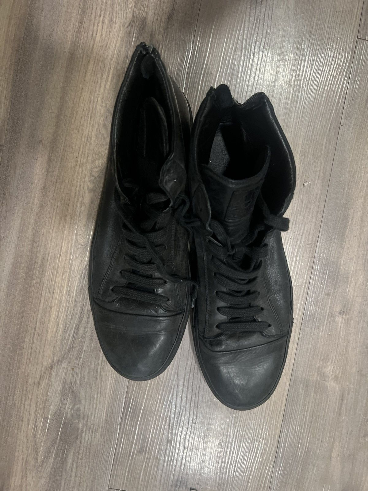 Belstaff Beautiful Belstaff Black Leather Sneakers. 44 Size US 10 / EU 43 - 1 Thumbnail