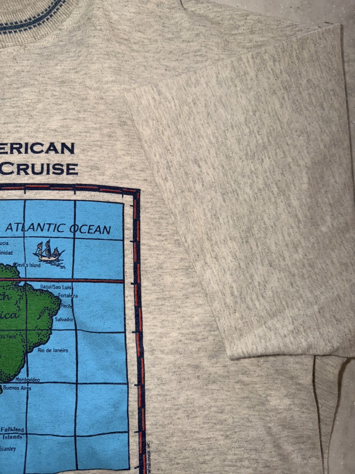 Vintage Vintage South America Single Stitch tee Size US L / EU 52-54 / 3 - 4 Thumbnail
