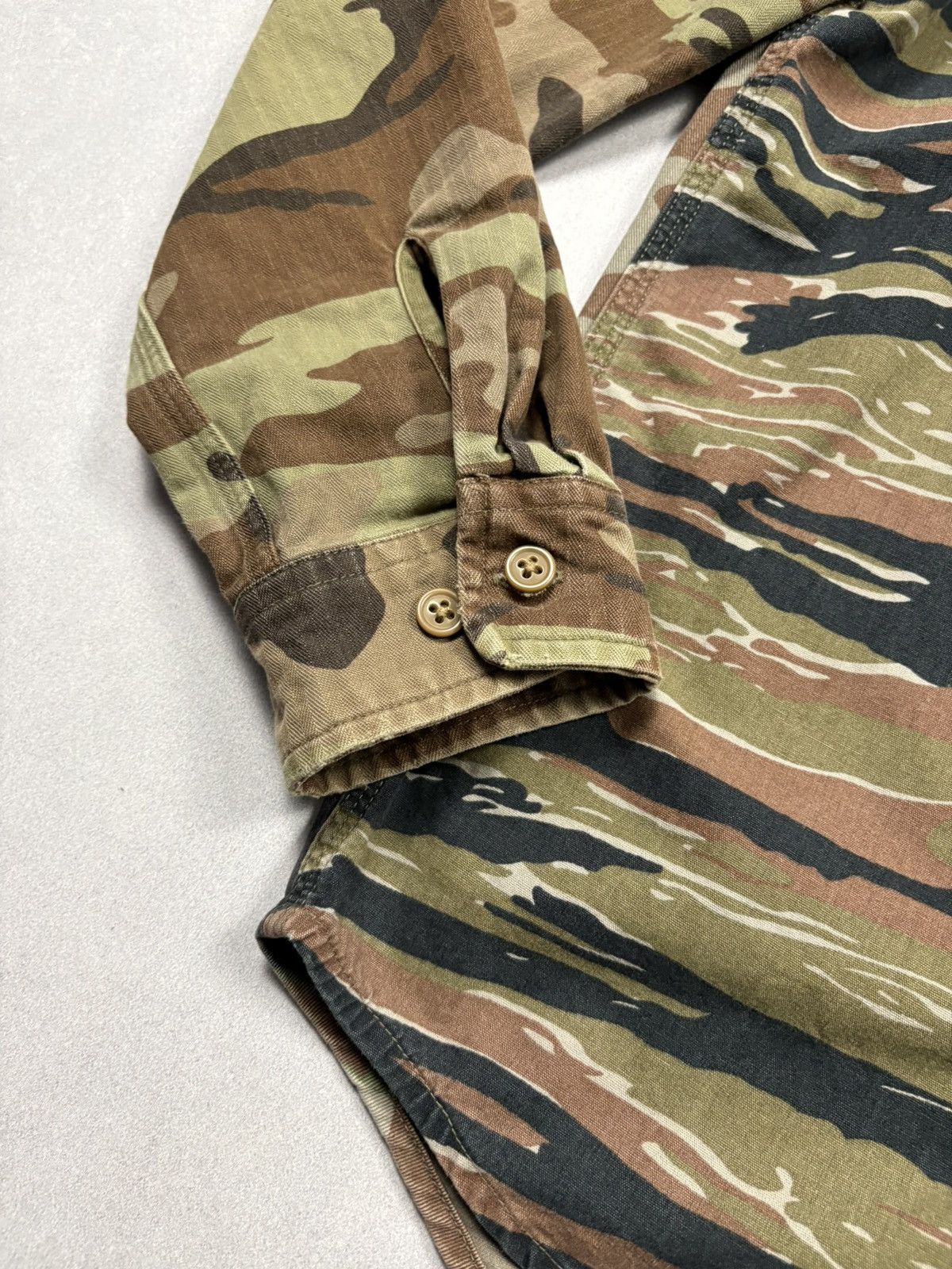 Denim & Supply Ralph Lauren Ralph Lauren Denim & Supply Camo Patchwork Military Shirt Size US M / EU 48-50 / 2 - 9 Thumbnail