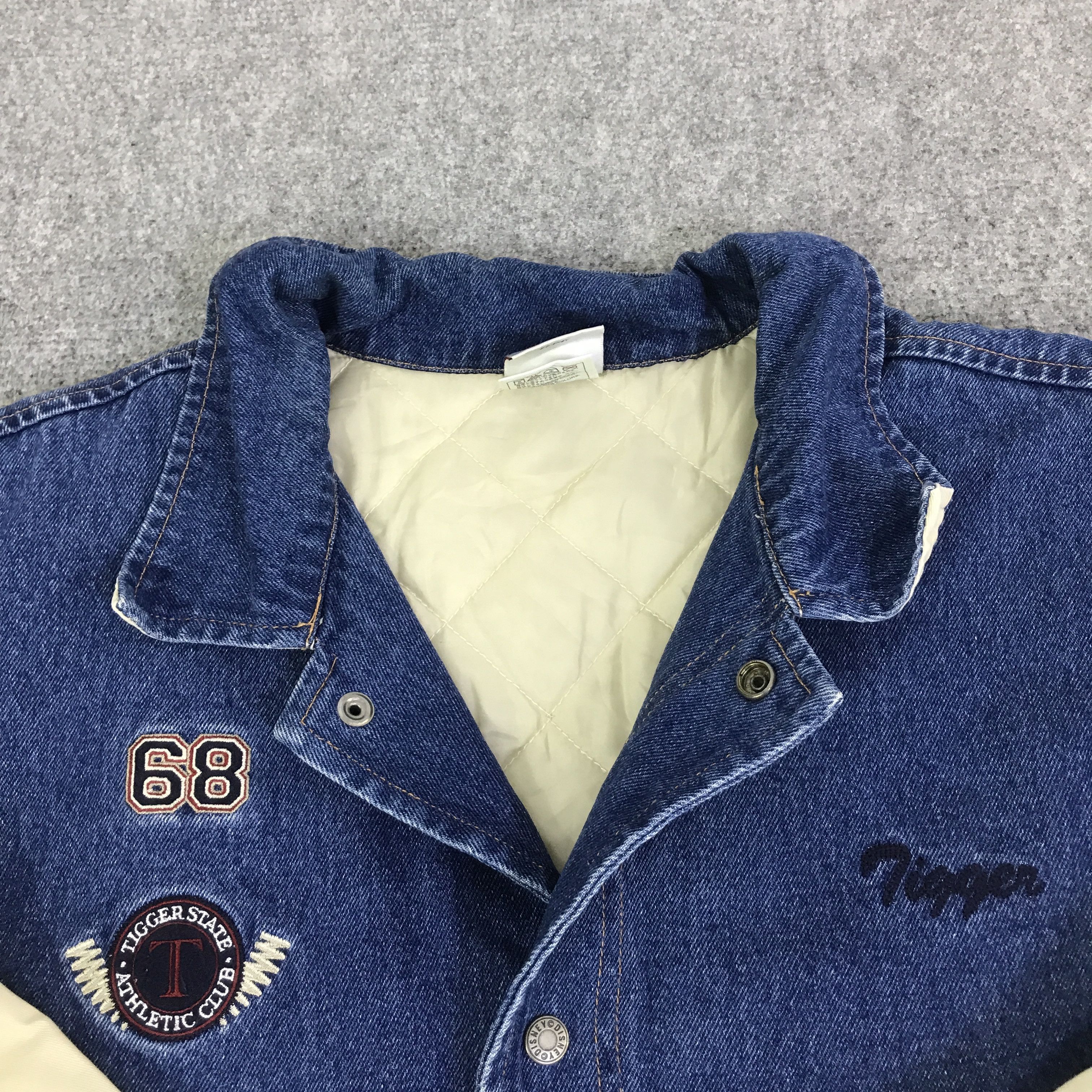 Disney DISNEY MOVIE TIGER STAR DENIM SNAP BUTTON JACKET K121B14 Size US L / EU 52-54 / 3 - 10 Thumbnail
