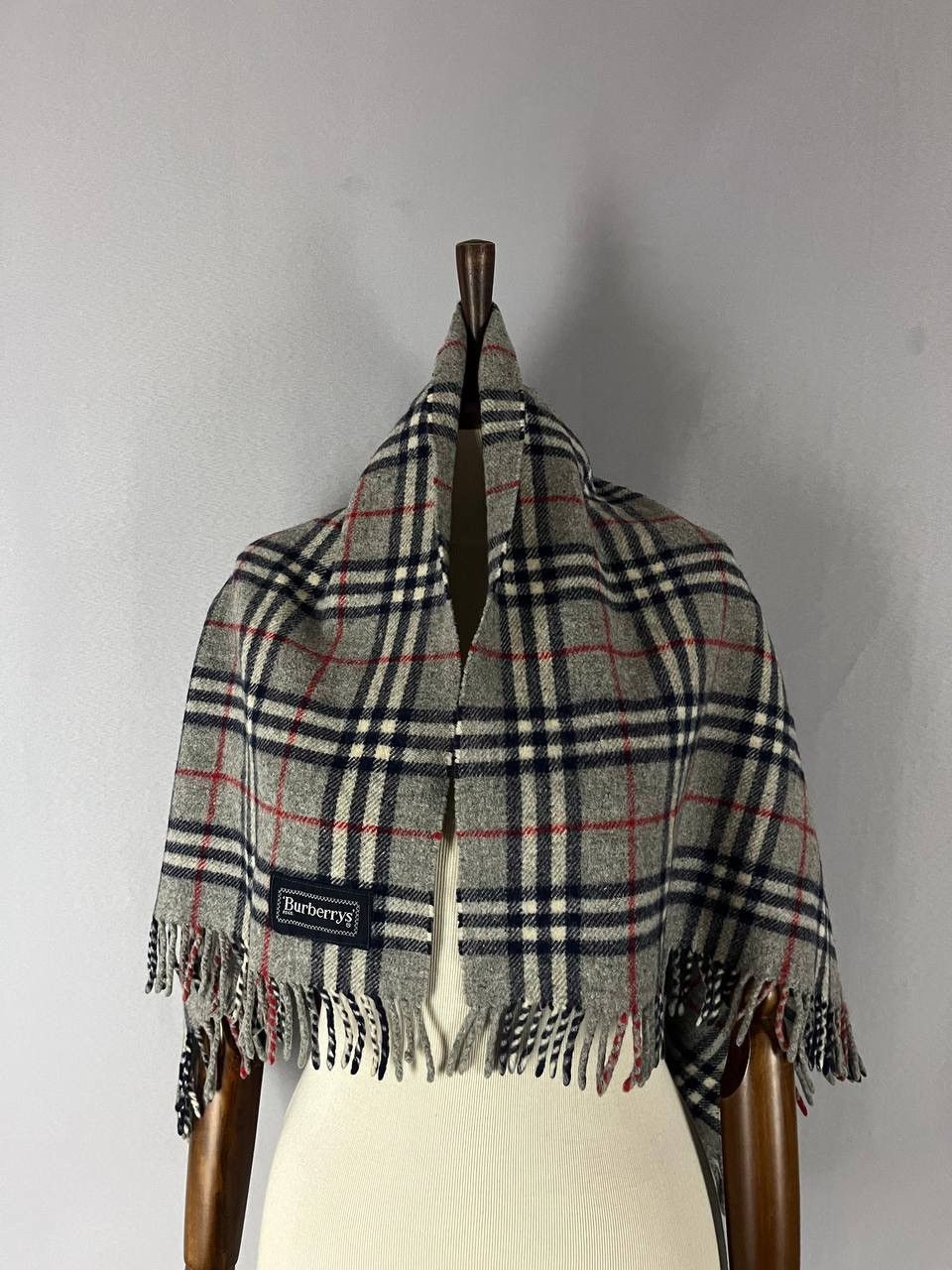 Burberry Burberry Nova Check Scarf Wool Size ONE SIZE - 2 Thumbnail