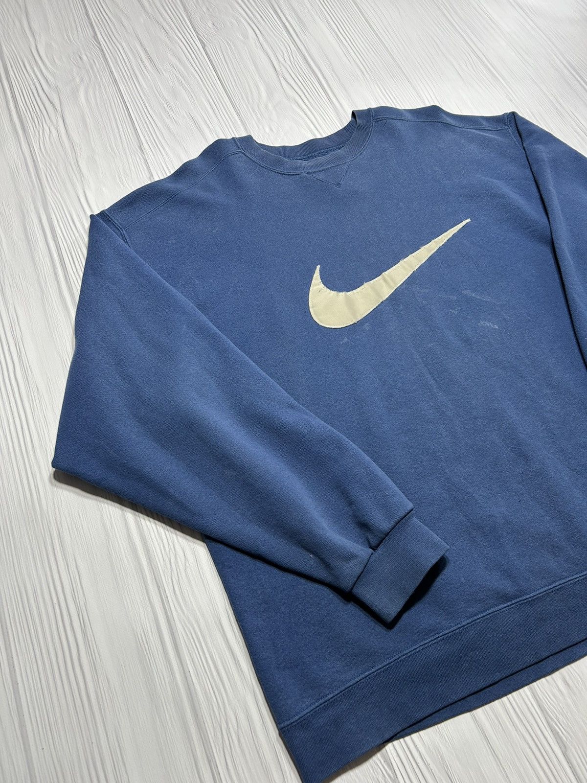 Nike Rare Vintage 90s Nike Big Central Logo Sweatshirt Size US XL / EU 56 / 4 - 3 Thumbnail